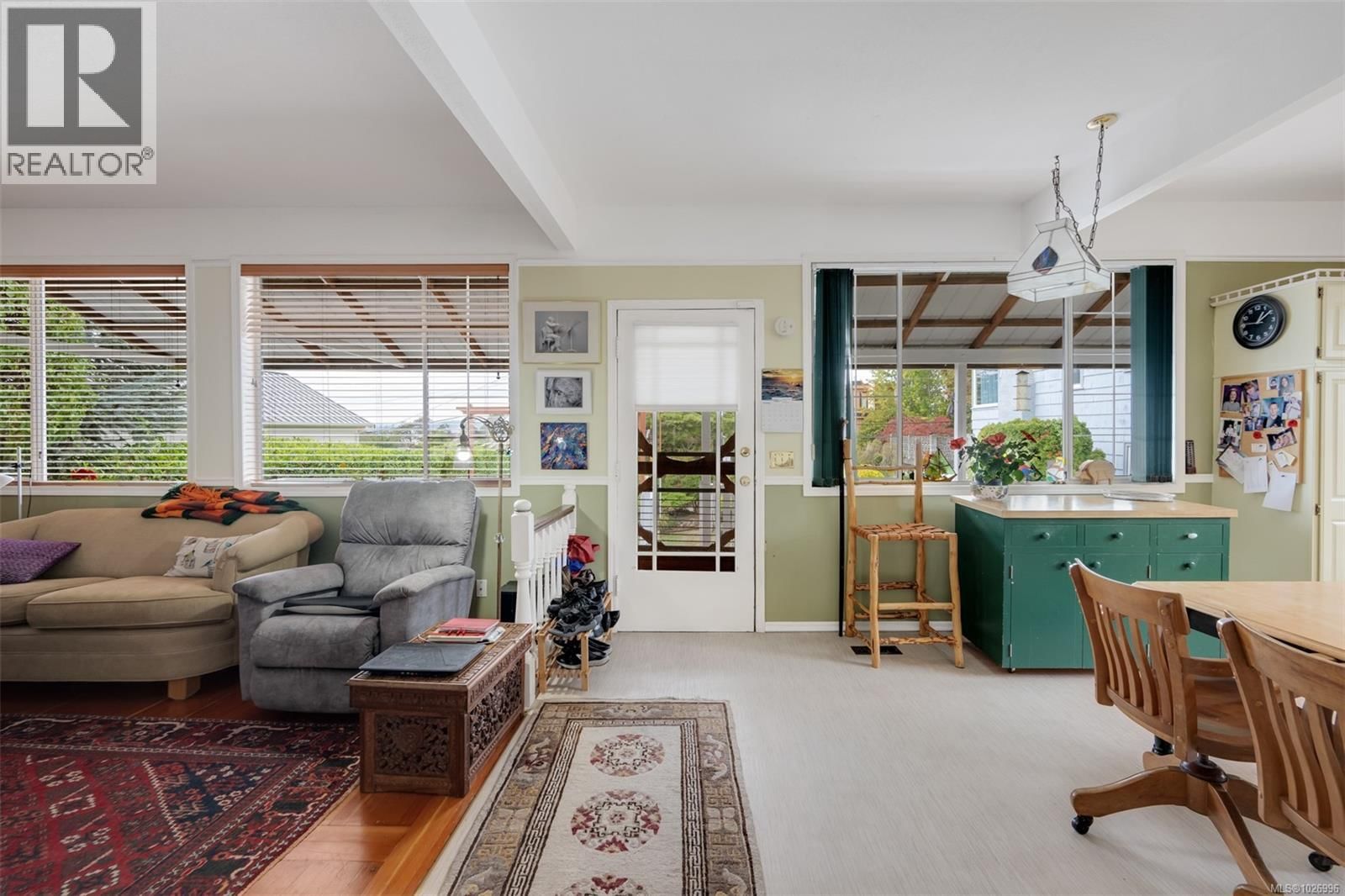 470 CONSTANCE AVENUE Image 36