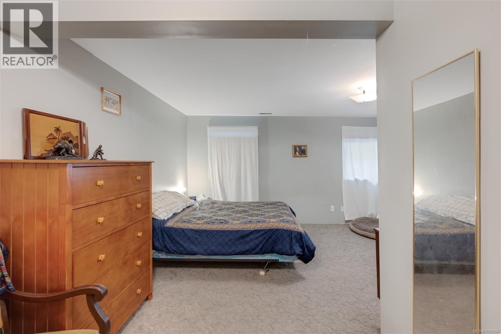 470 CONSTANCE AVENUE Image 44