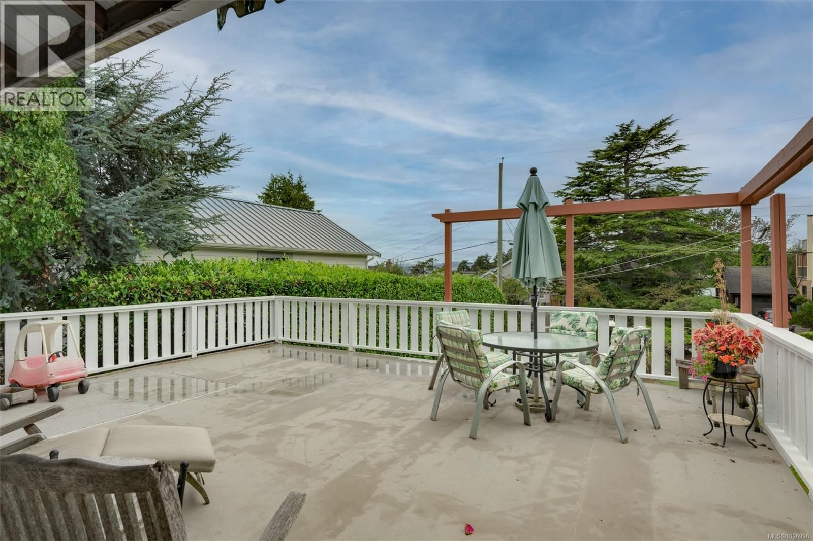 470 CONSTANCE AVENUE Image 50