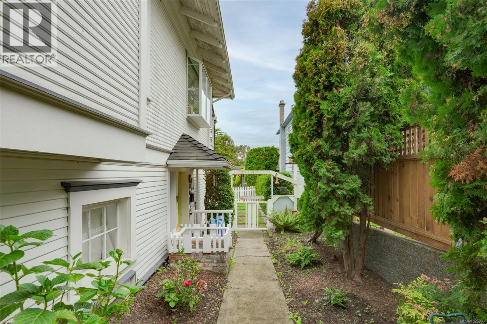 470 CONSTANCE AVENUE Image 56