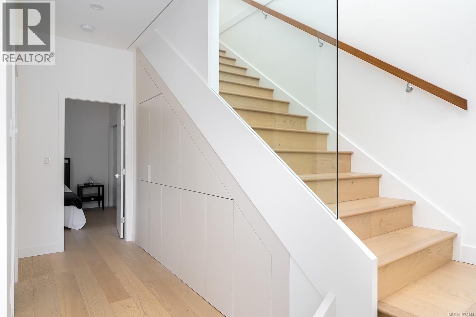 3 - 1417 MAY STREET Image 21