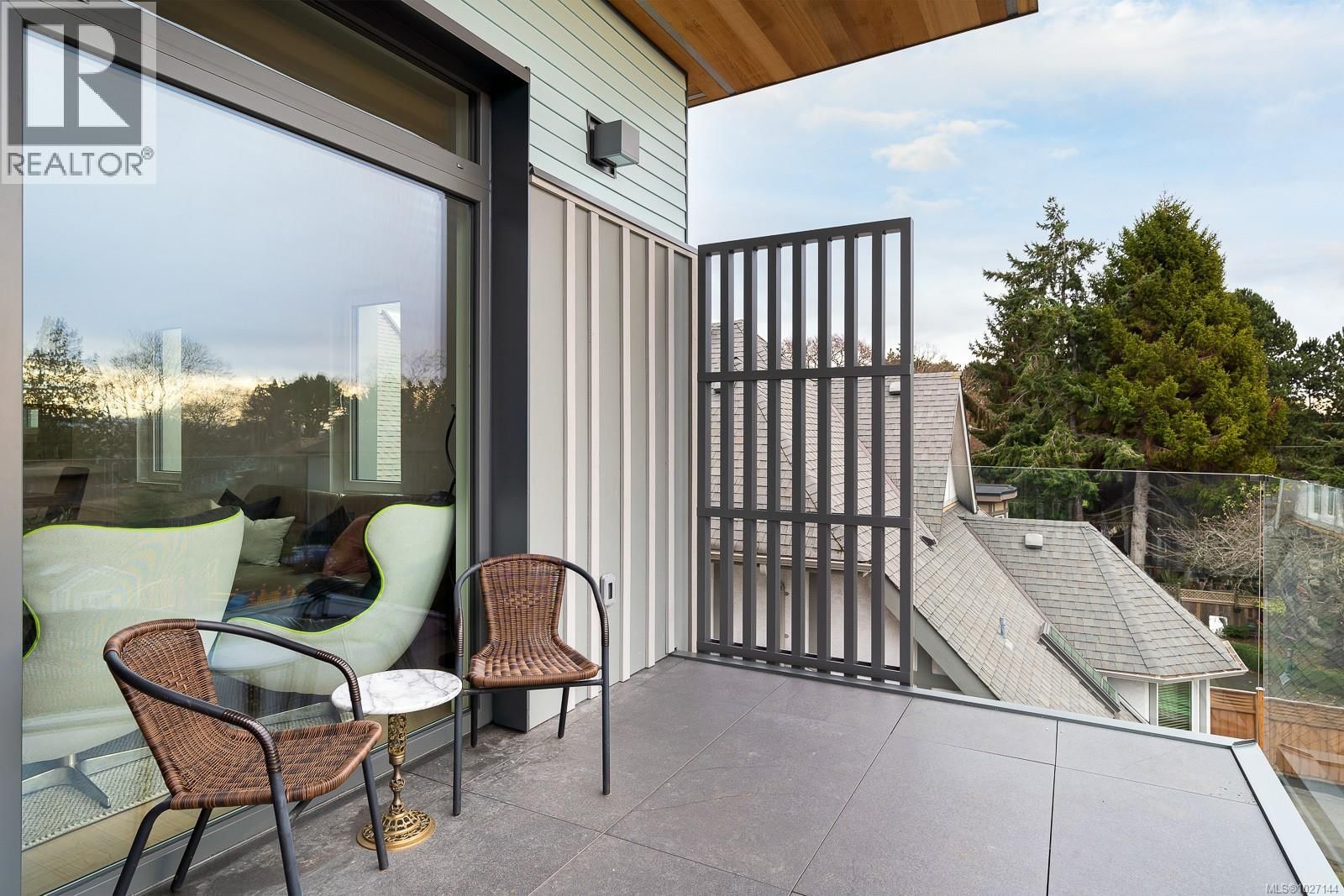 3 - 1417 MAY STREET Image 25