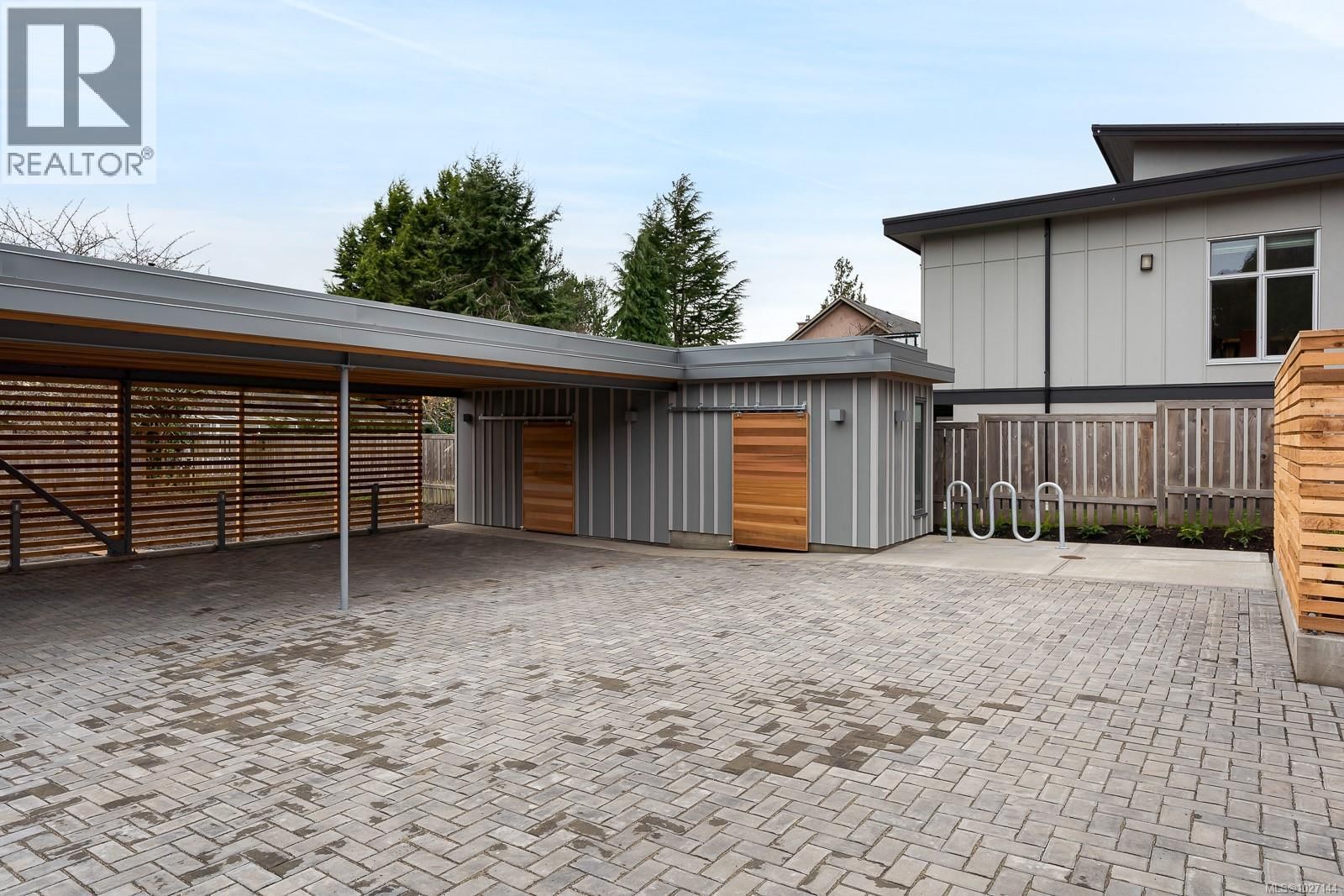 3 - 1417 MAY STREET Image 29