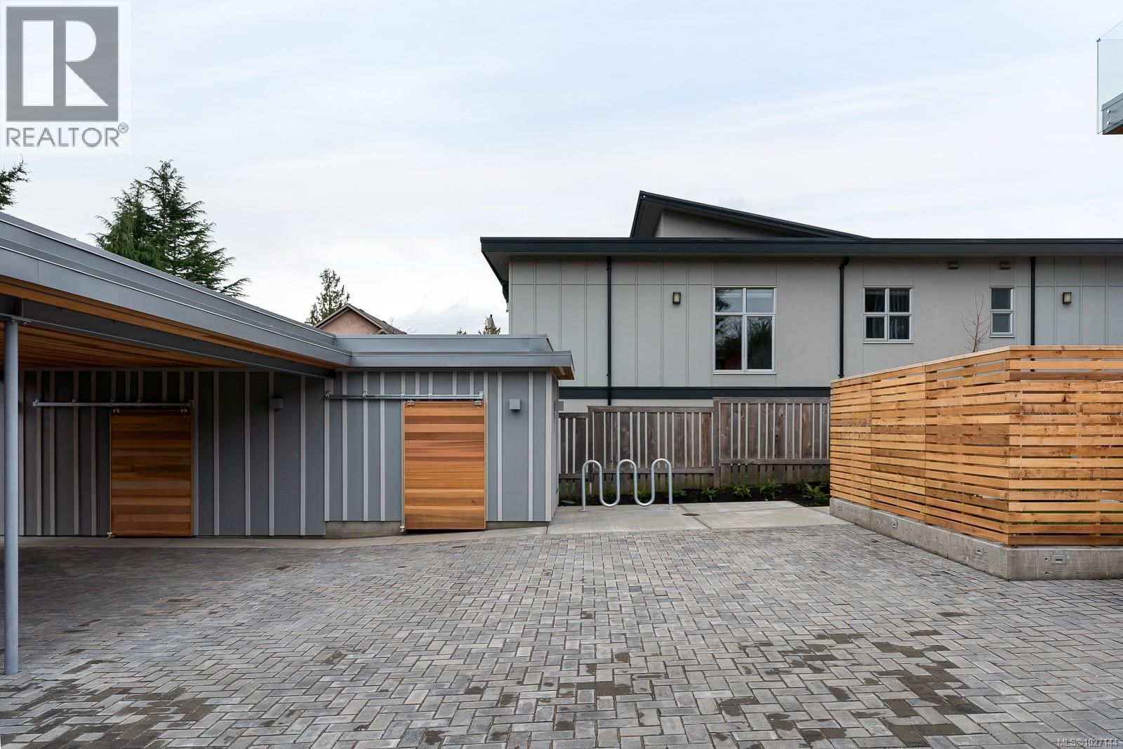 3 - 1417 MAY STREET Image 30