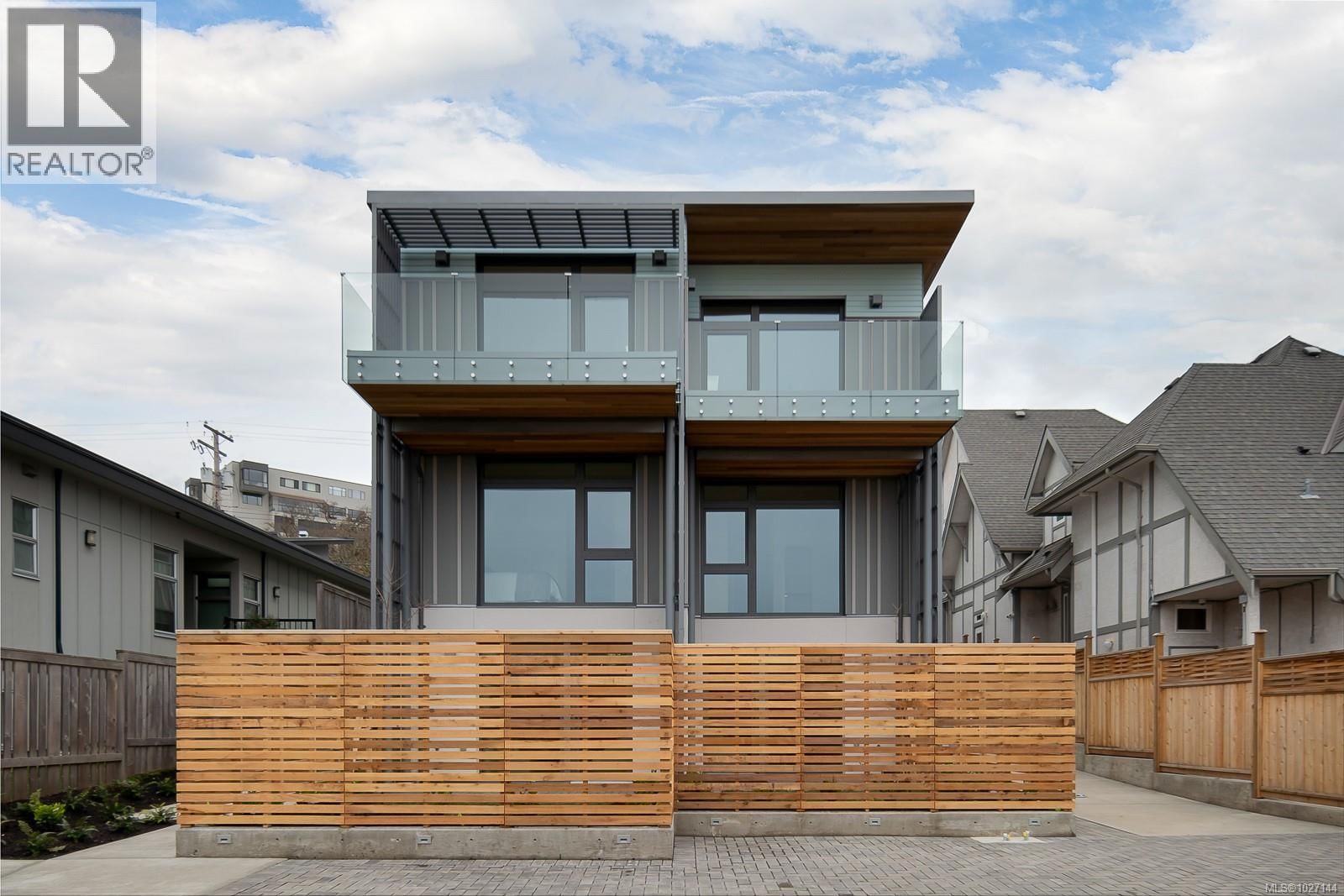 3 - 1417 MAY STREET Image 33