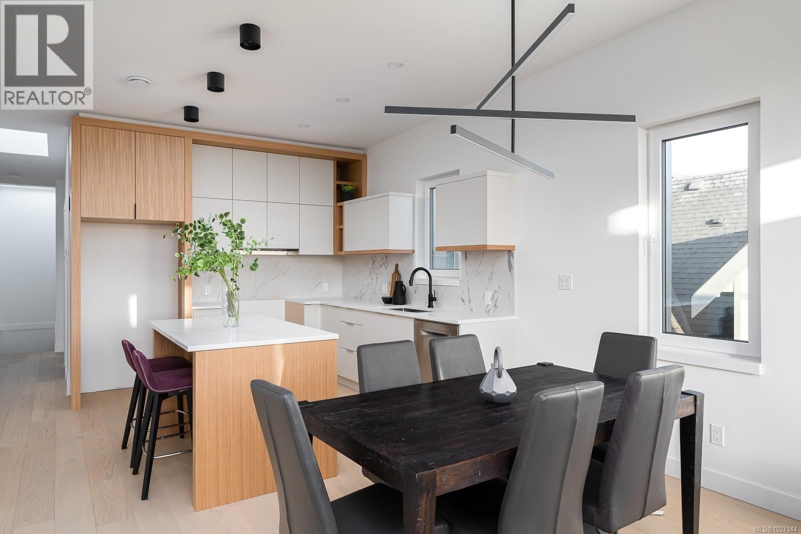 3 - 1417 MAY STREET Image 6