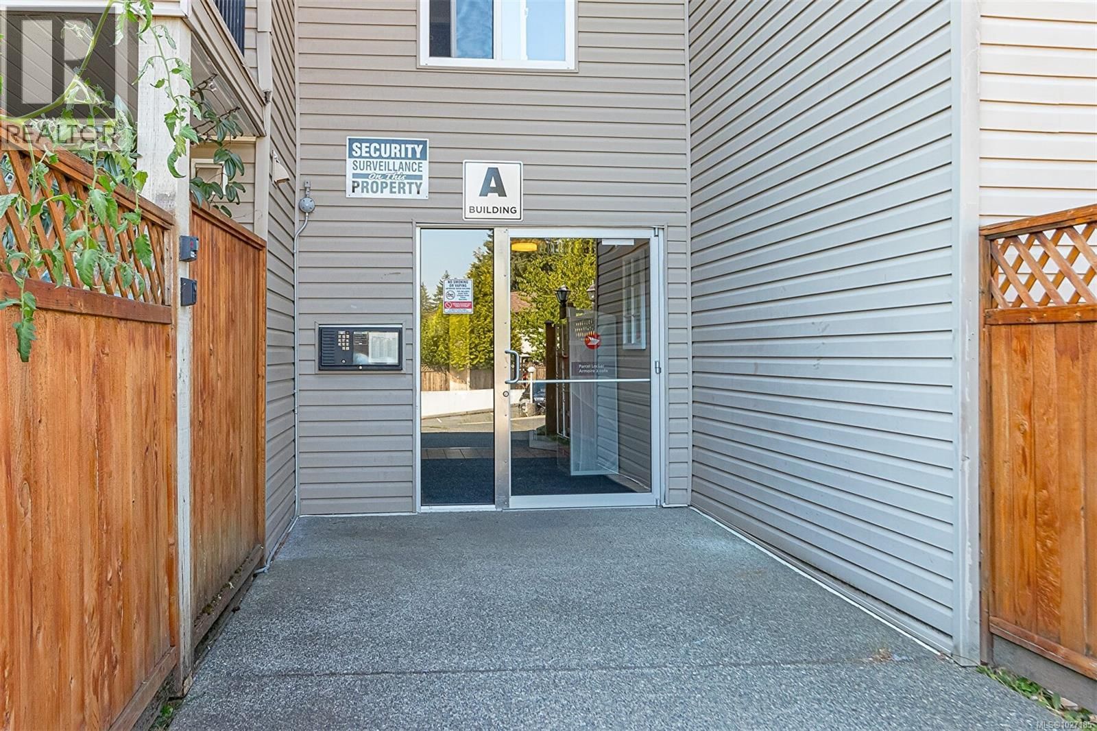 101 3215 Cowichan Lake Road property photo