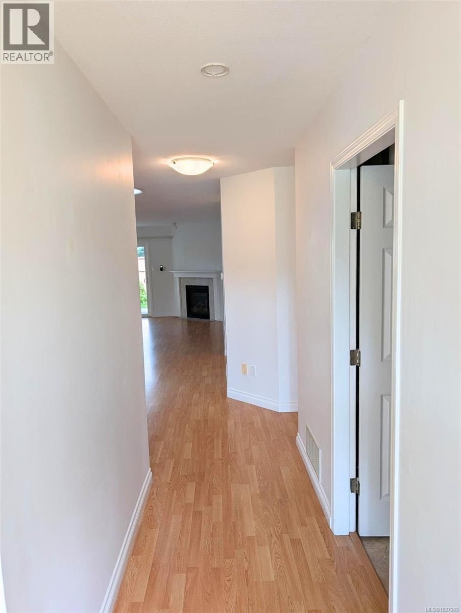 103 240 Stanford Avenue property photo