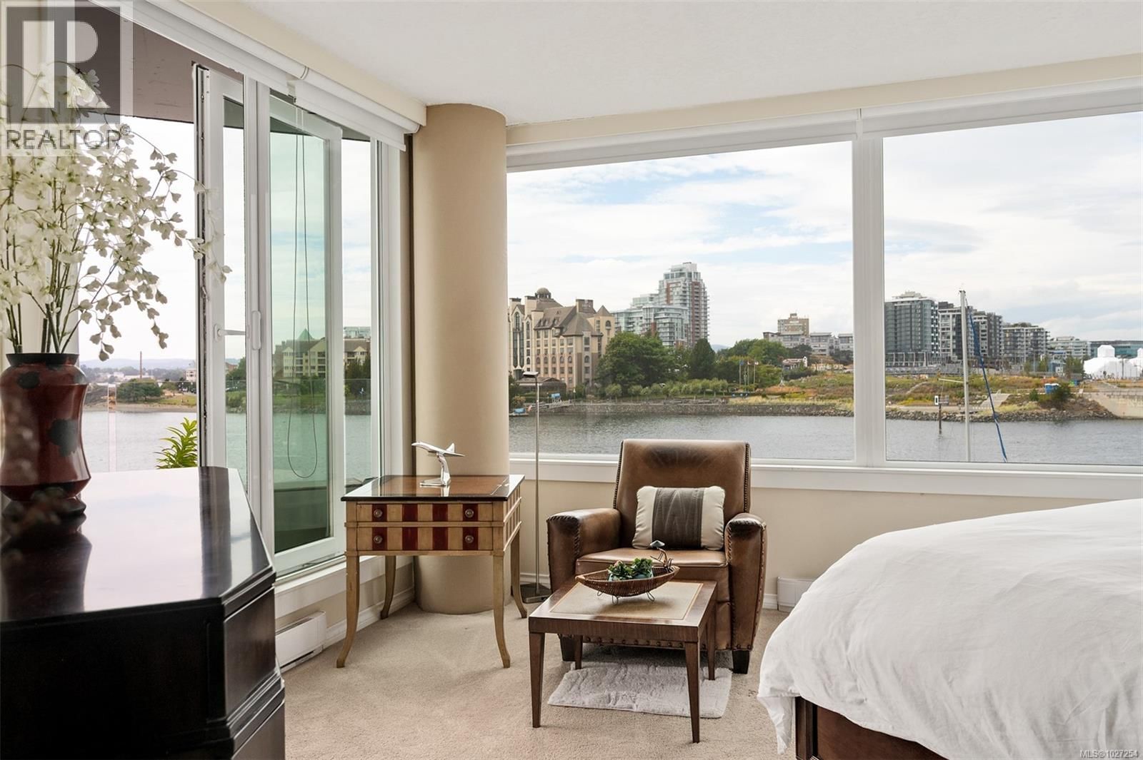 208 - 1234 WHARF STREET Image 15