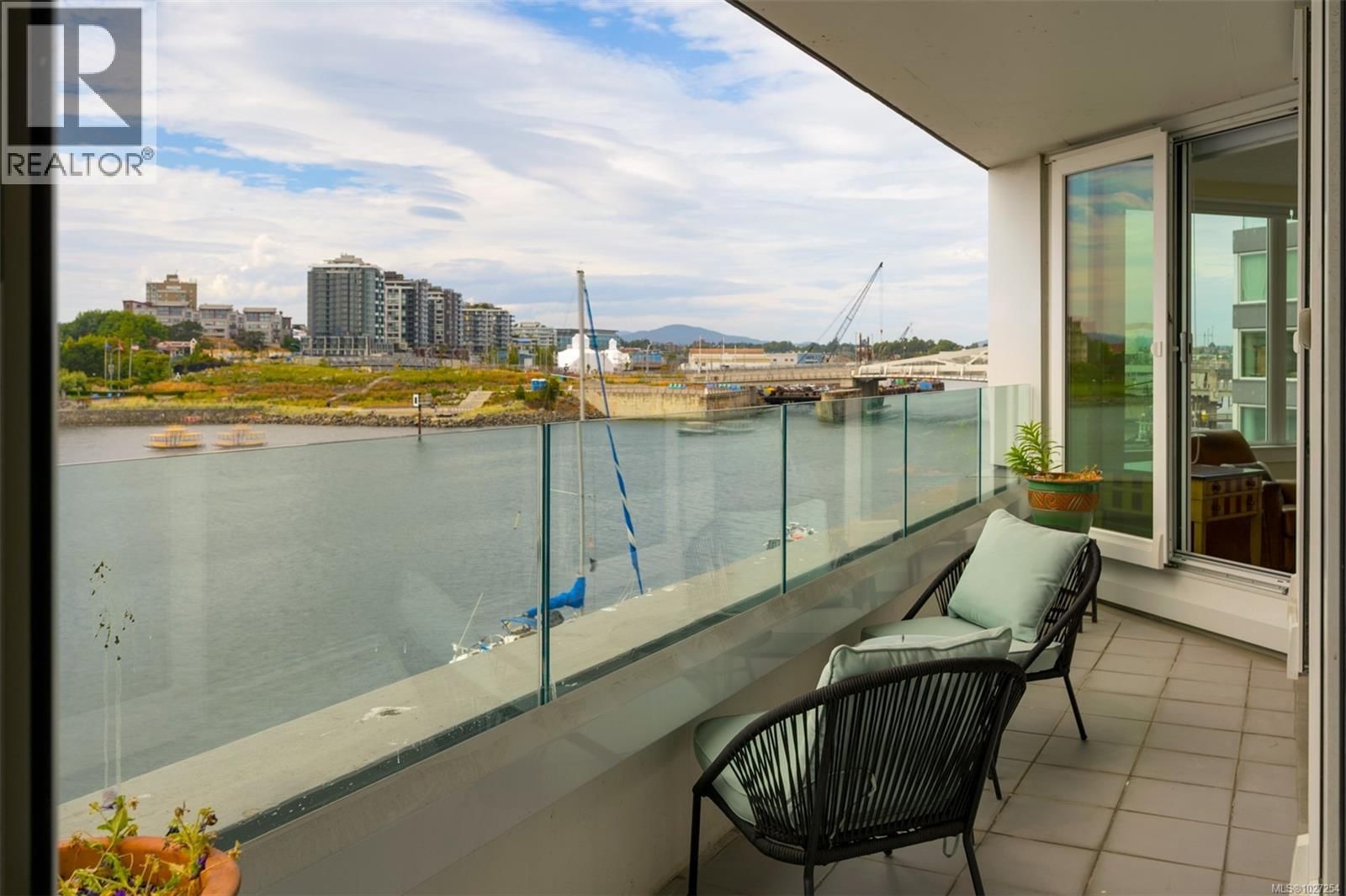 208 - 1234 WHARF STREET Image 25