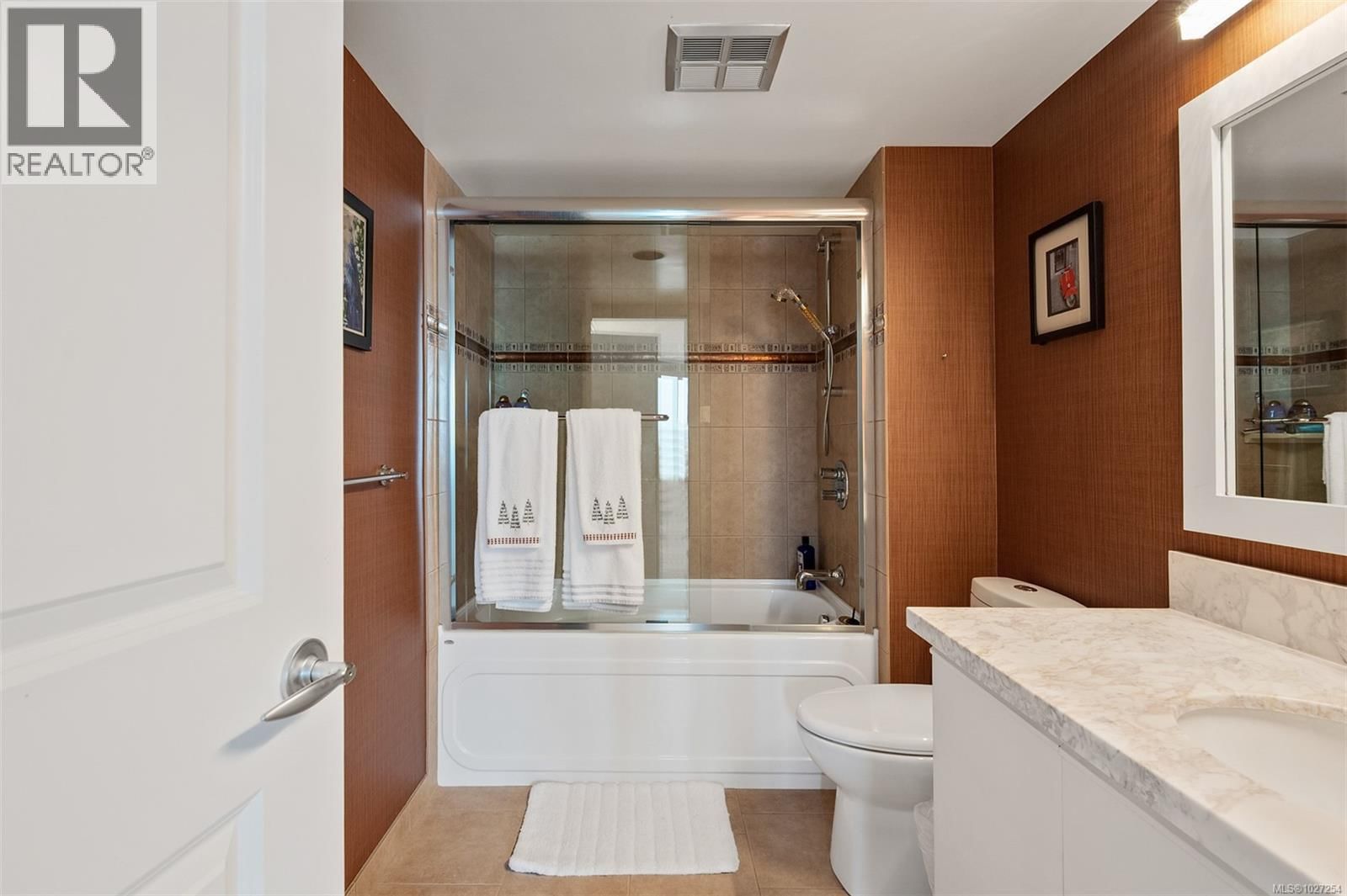 208 - 1234 WHARF STREET Image 27