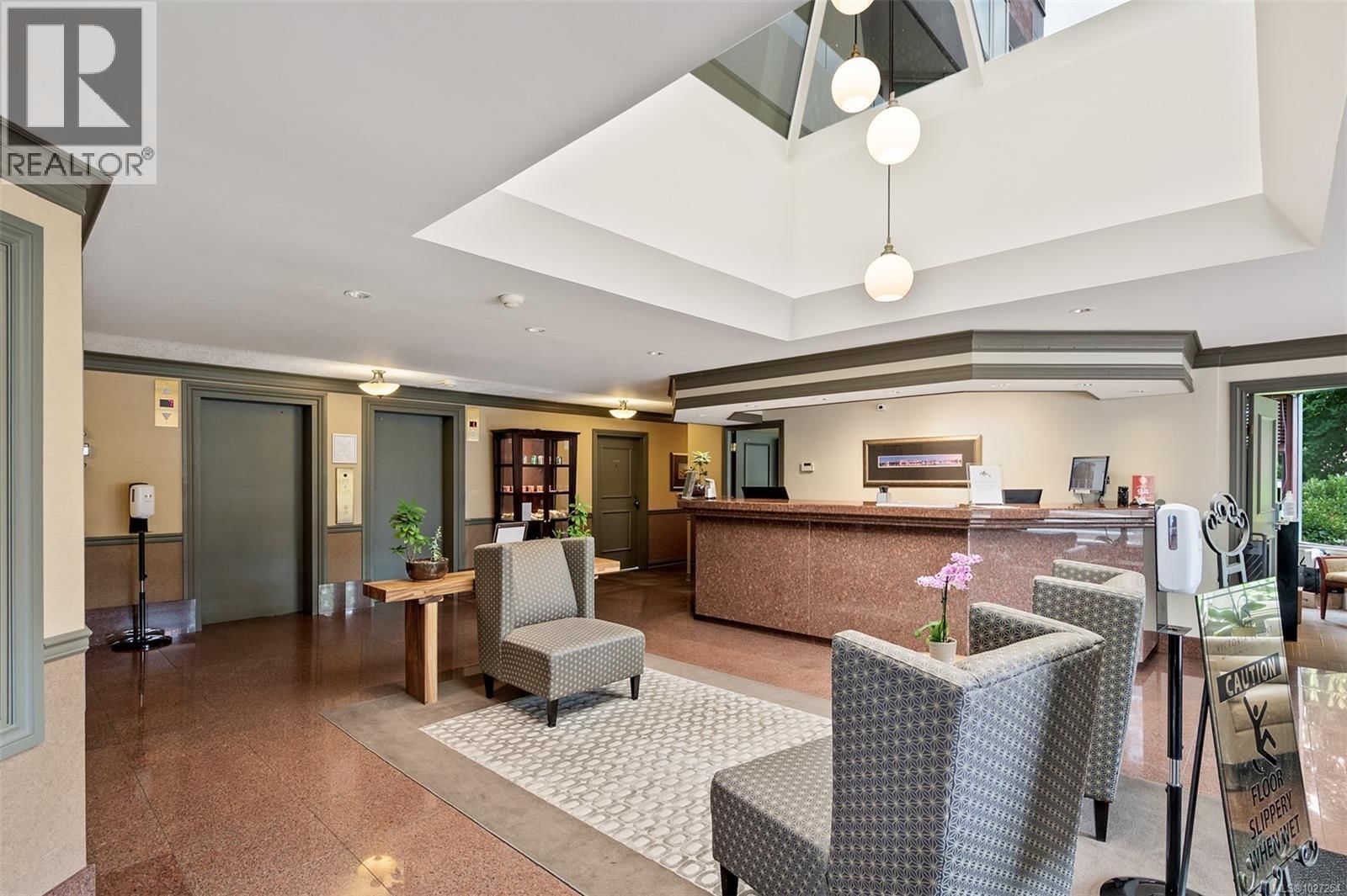 208 - 1234 WHARF STREET Image 41