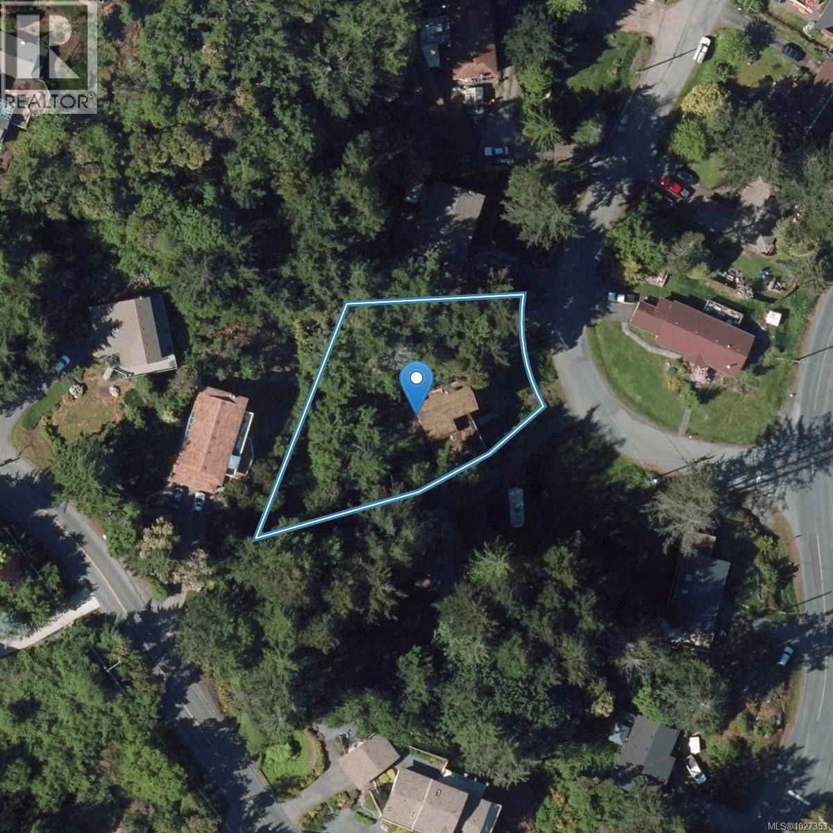 3351 BETULA PLACE Image 28