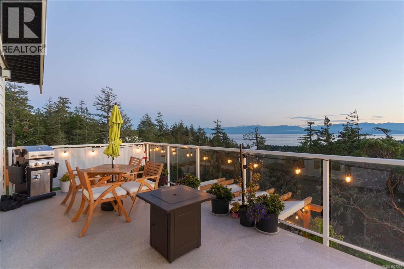 5280 East Sooke Road, Sooke, British Columbia V9Z 1B8