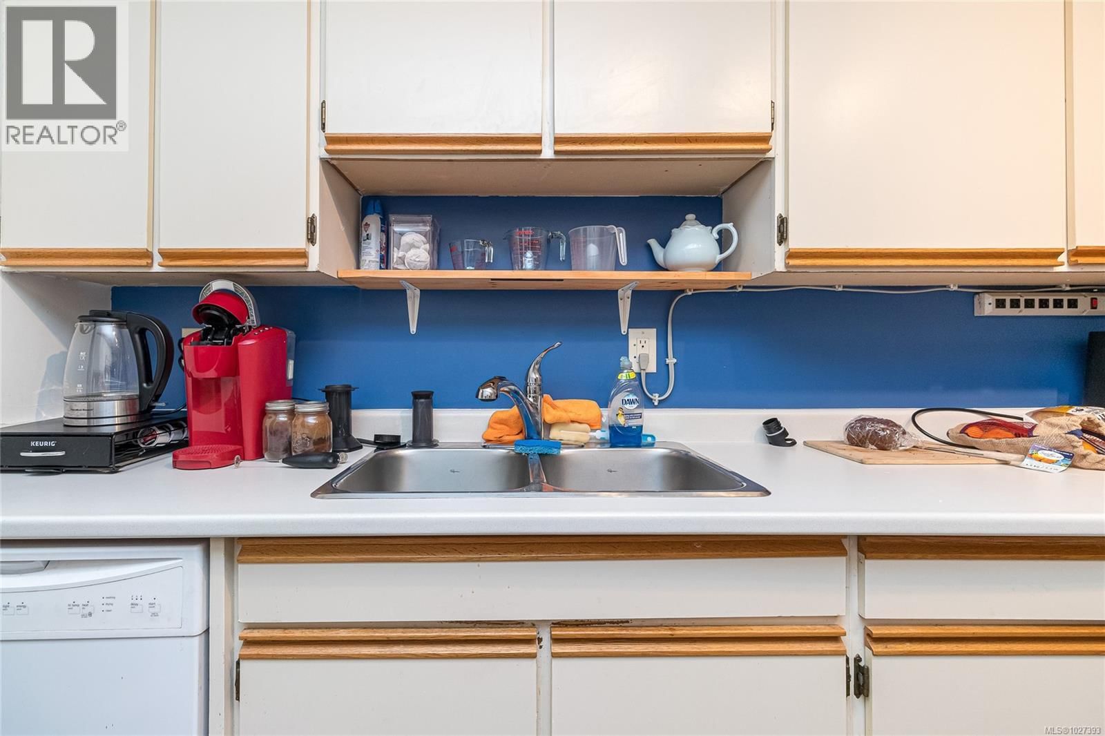 419 - 1005 MCKENZIE AVENUE Image 13