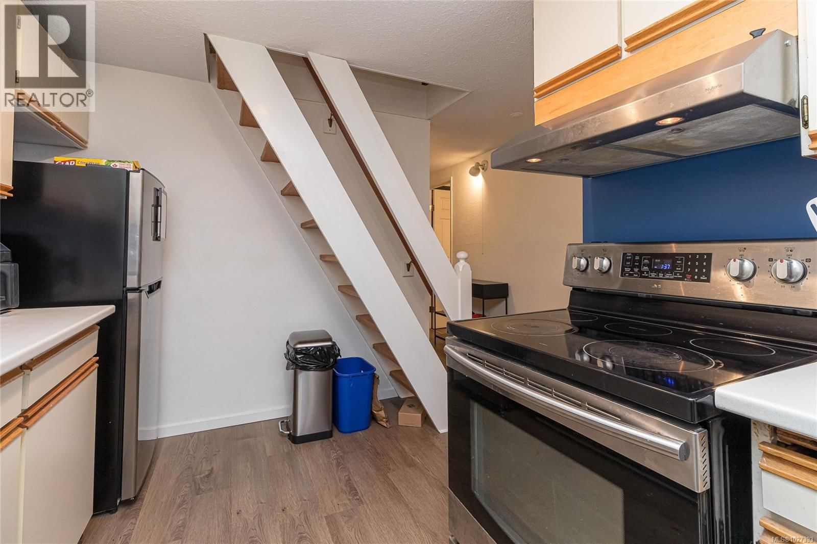 419 - 1005 MCKENZIE AVENUE Image 18