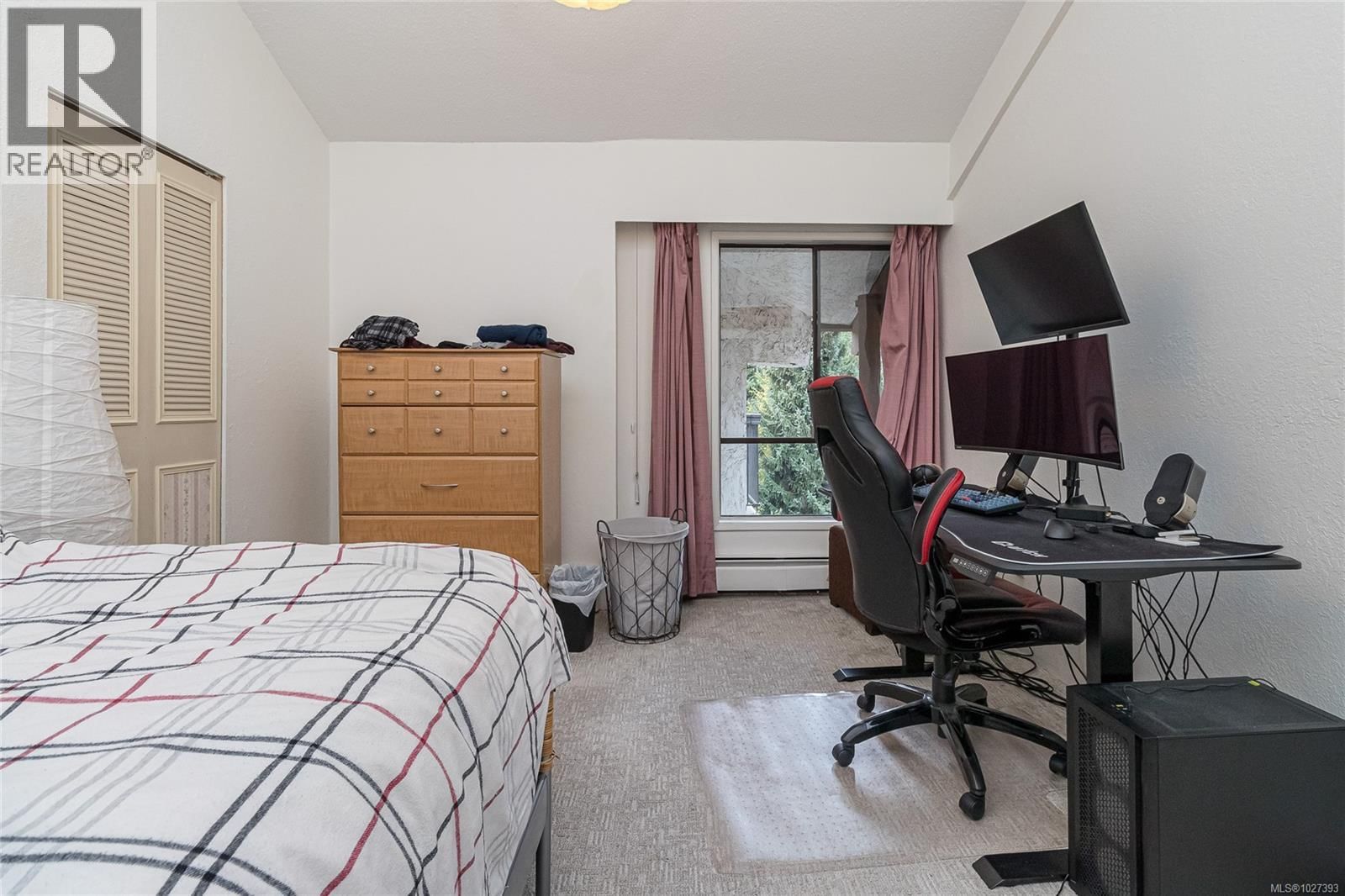 419 - 1005 MCKENZIE AVENUE Image 21