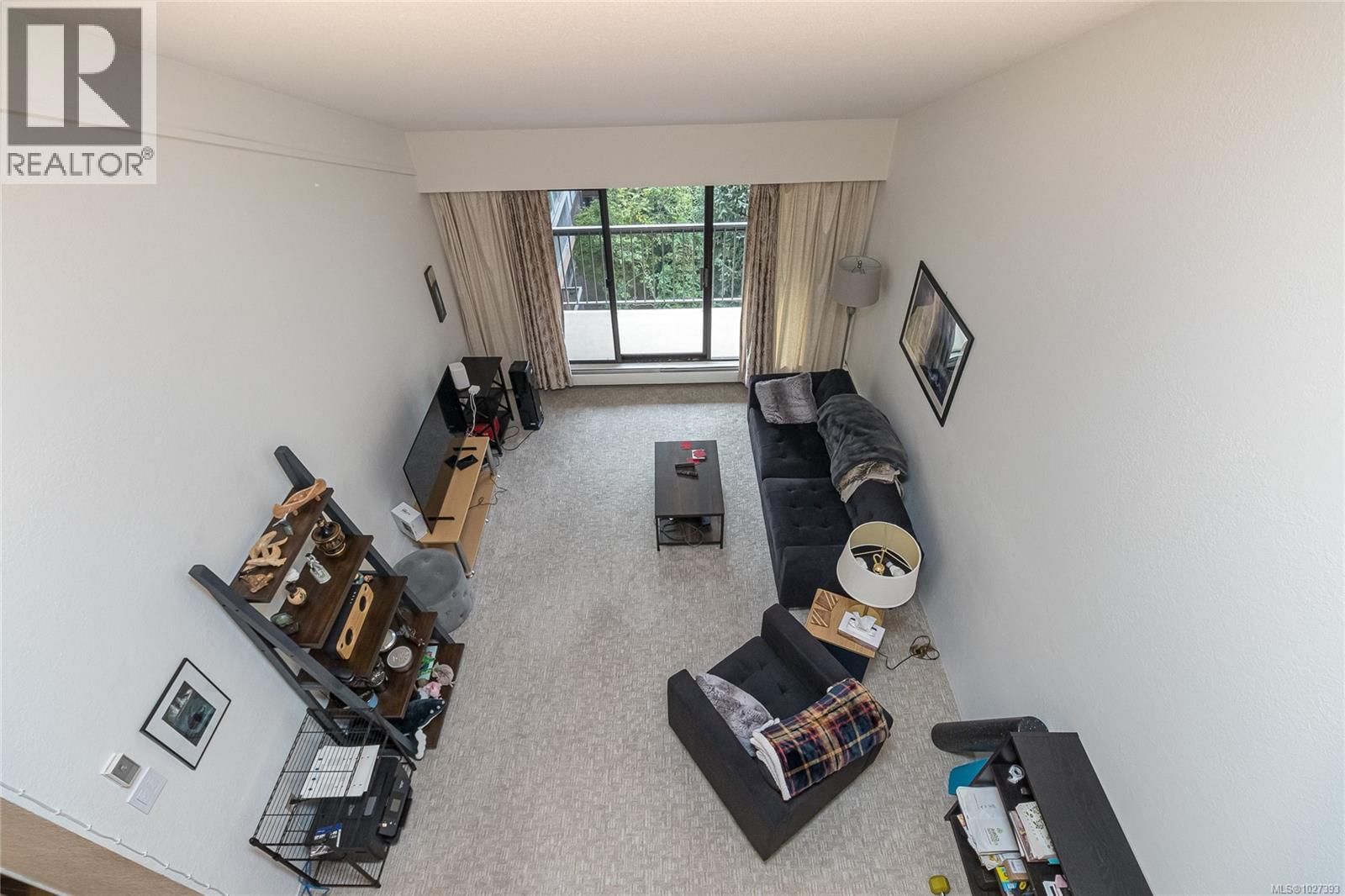 419 - 1005 MCKENZIE AVENUE Image 4