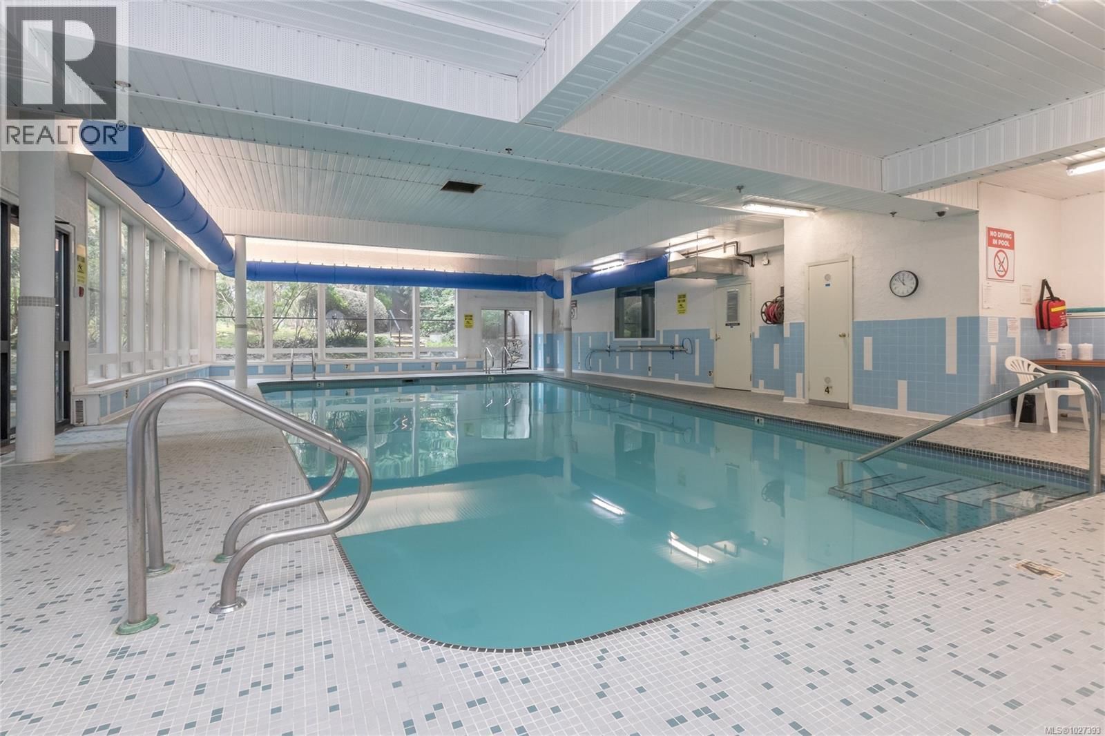 419 - 1005 MCKENZIE AVENUE Image 50