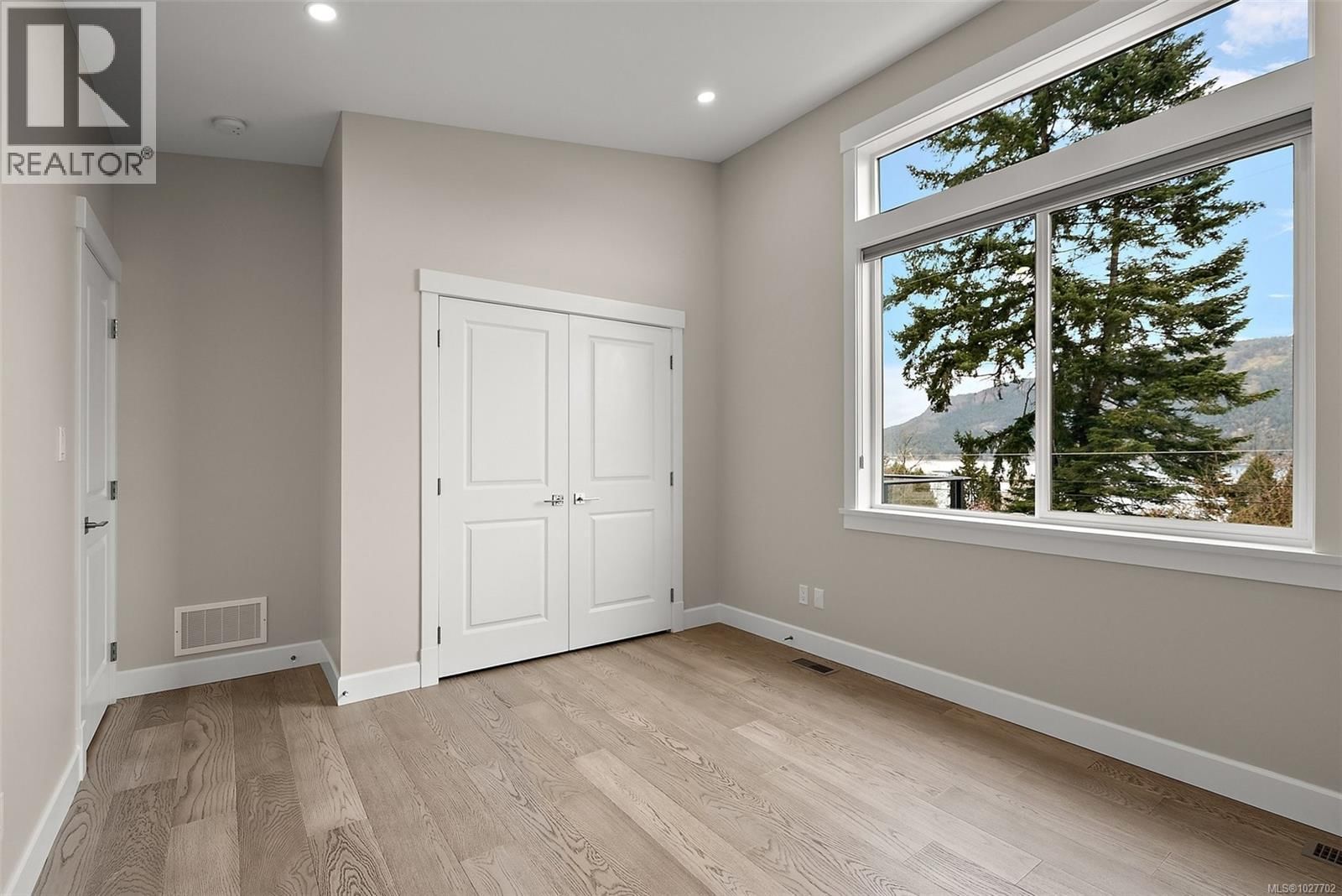 118 - 4690 CASPIAN PLACE Image 18