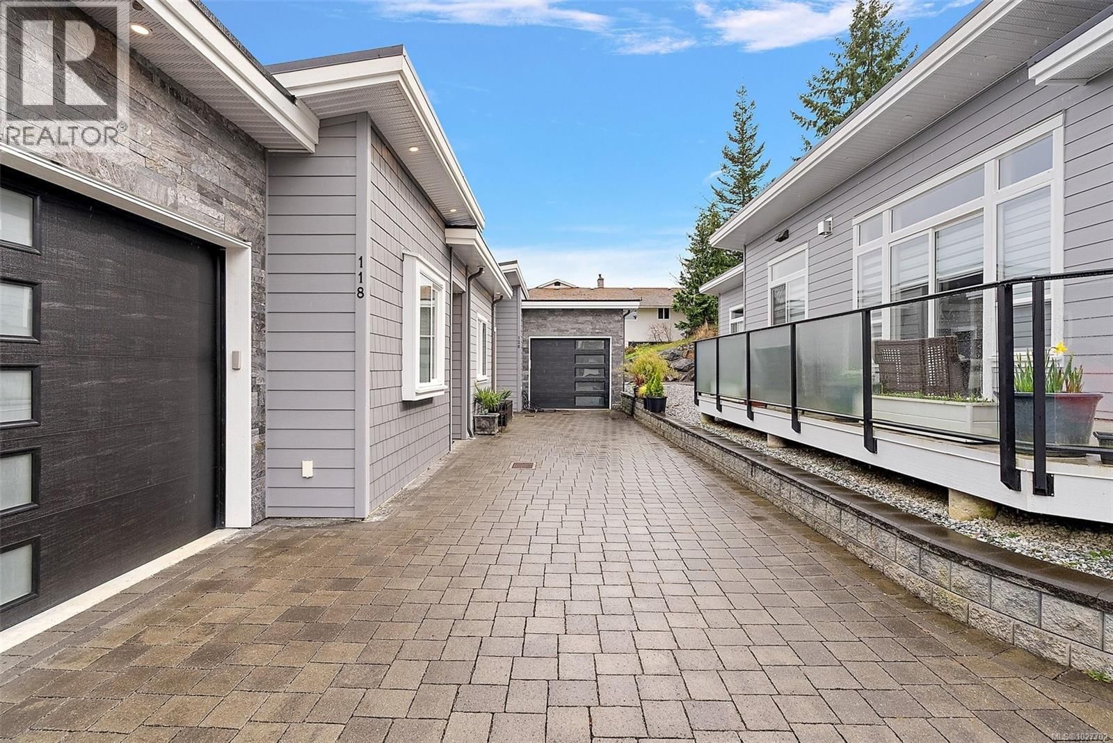 118 - 4690 CASPIAN PLACE Image 4