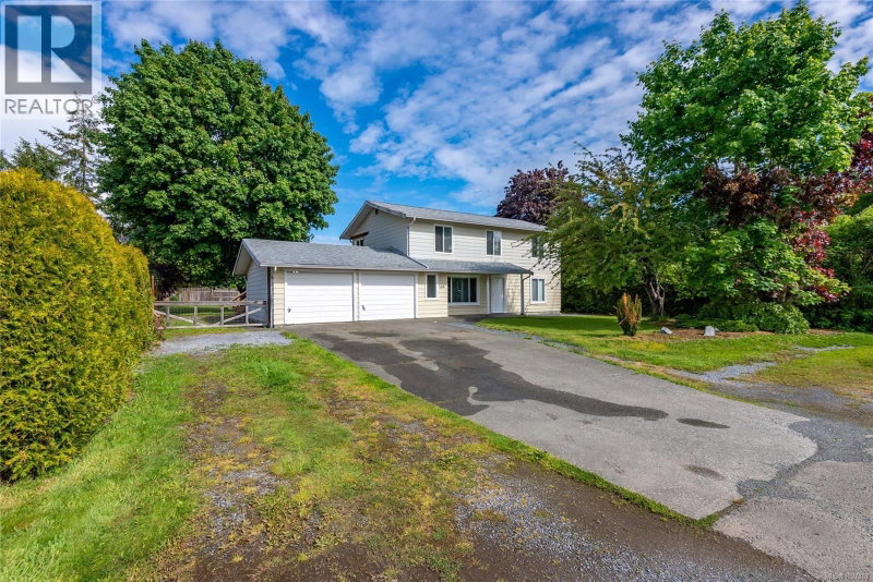 164 Crawford Road Campbell River British Columbia, V9H 1K3 - 4 Bedrooms Home For Sale