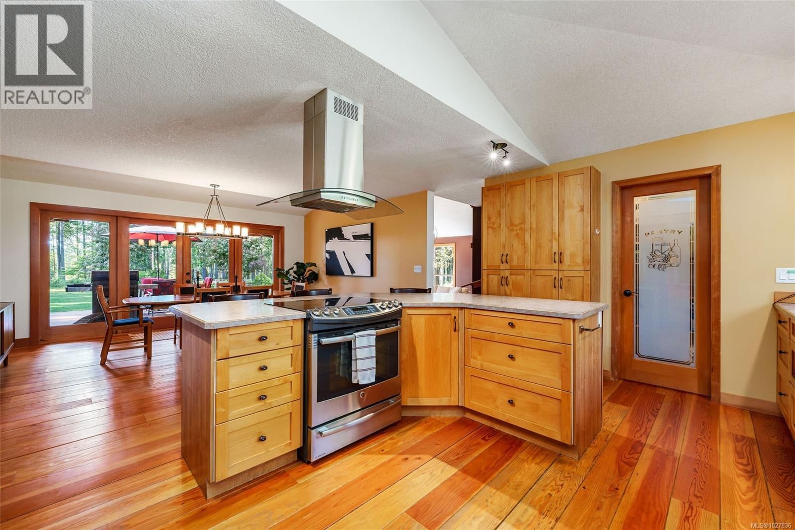 2345 Bucktail Place property photo