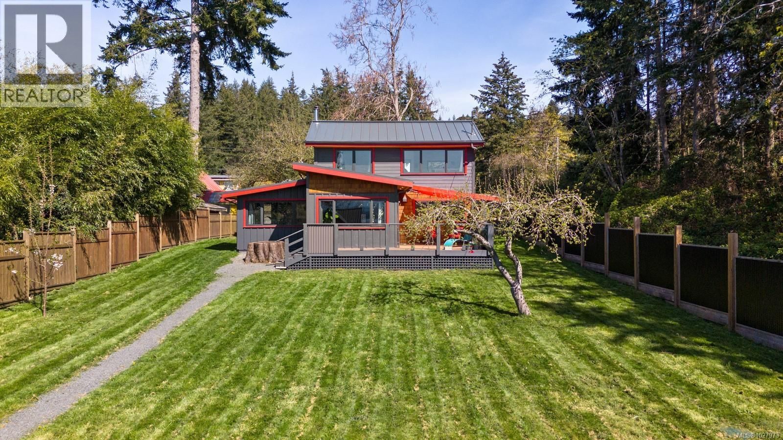1304 Midden Road property photo