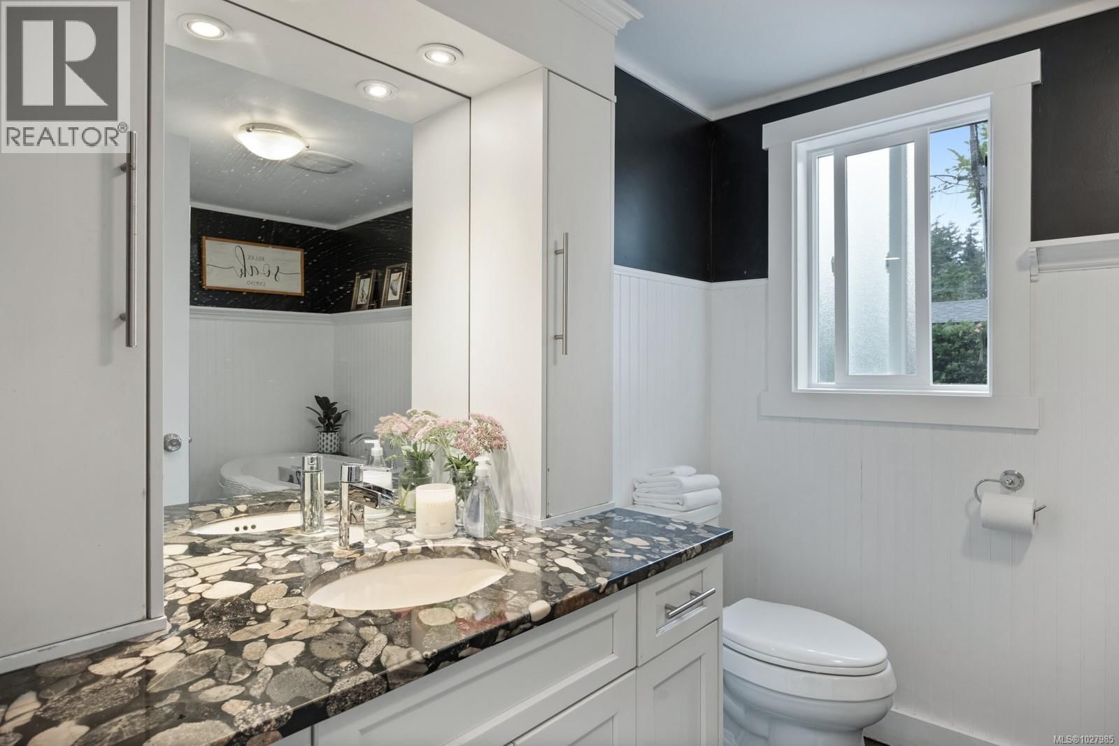 1314 DOCLIDDLE ROAD Image 22