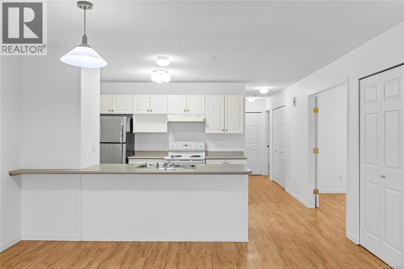 A - 6144 MCGIRR ROAD Image 10