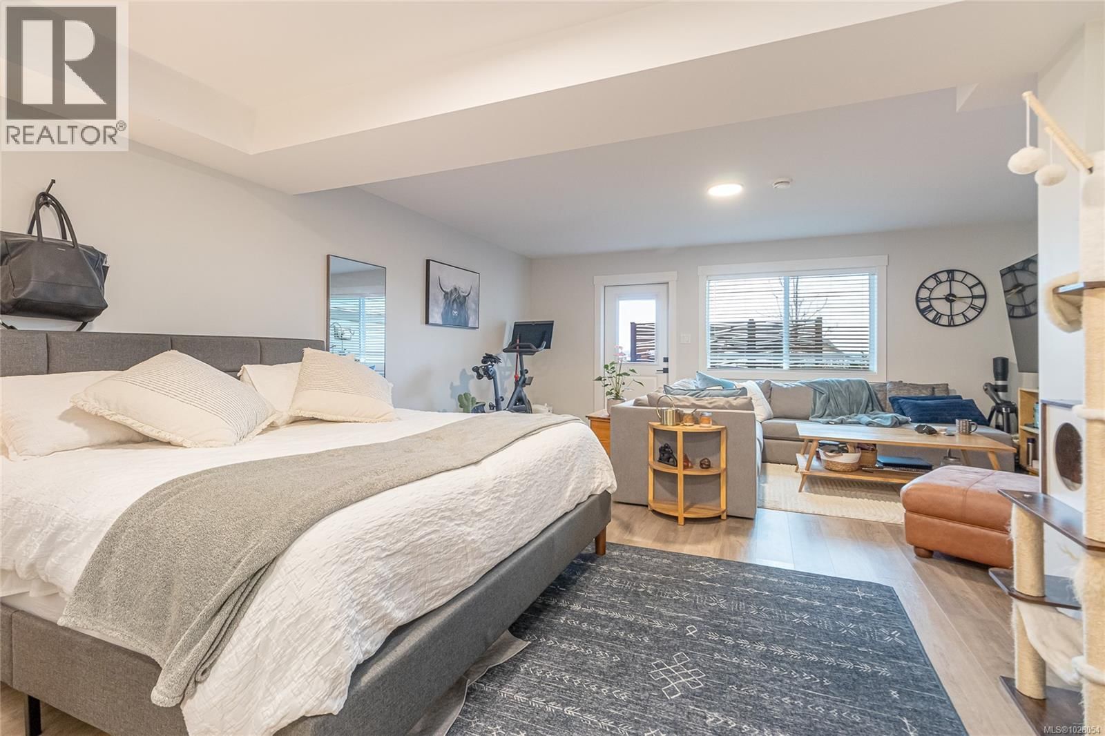 38 - 3195 HERONS WAY Image 19