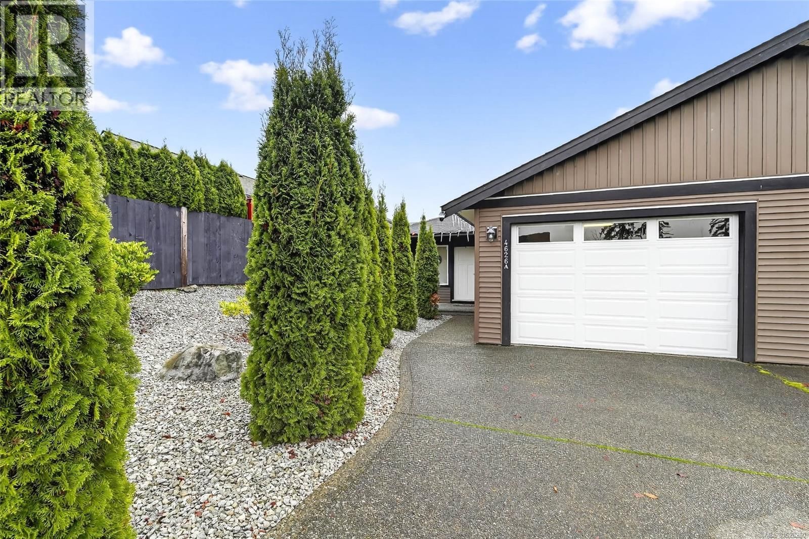 A - 4626 MAITLAND STREET Image 35