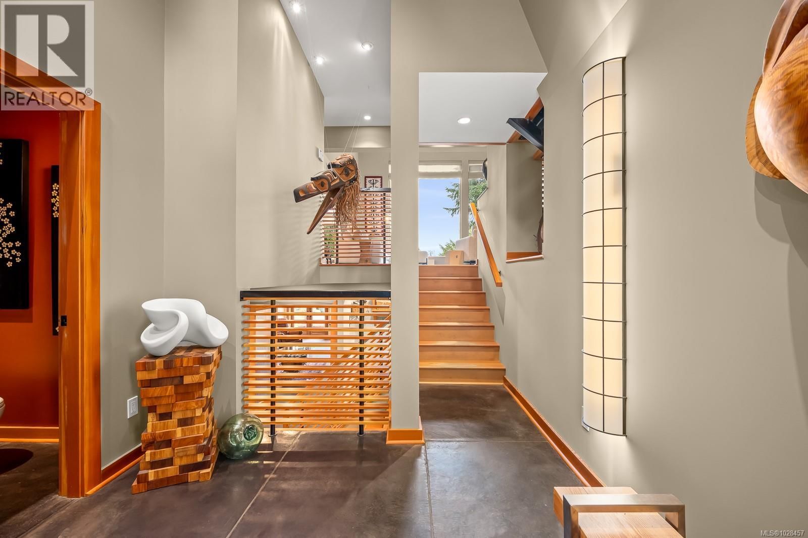 1257 Lynn Road property photo