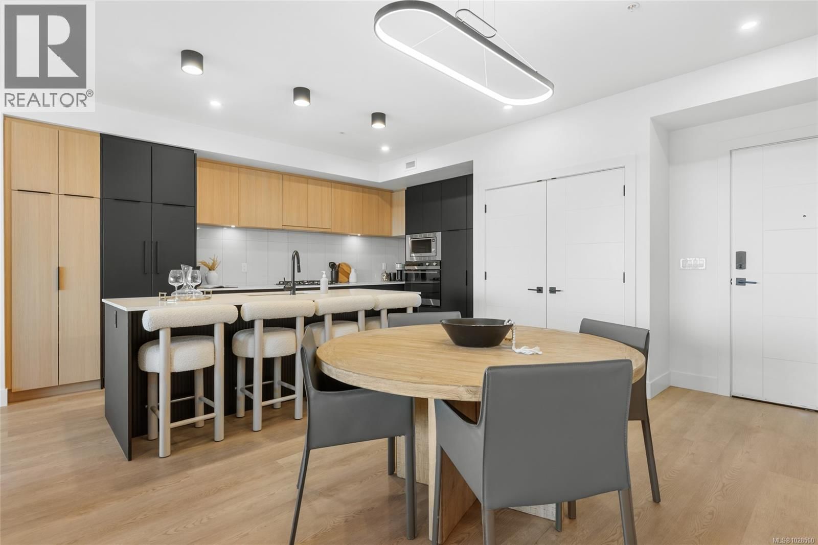 316 - 2341 BEAR MOUNTAIN PARKWAY Image 13