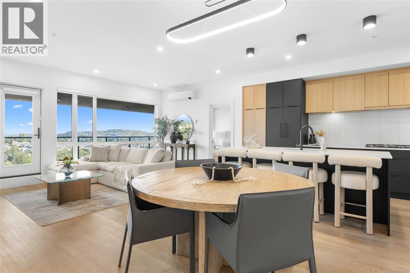 316 - 2341 BEAR MOUNTAIN PARKWAY Image 15