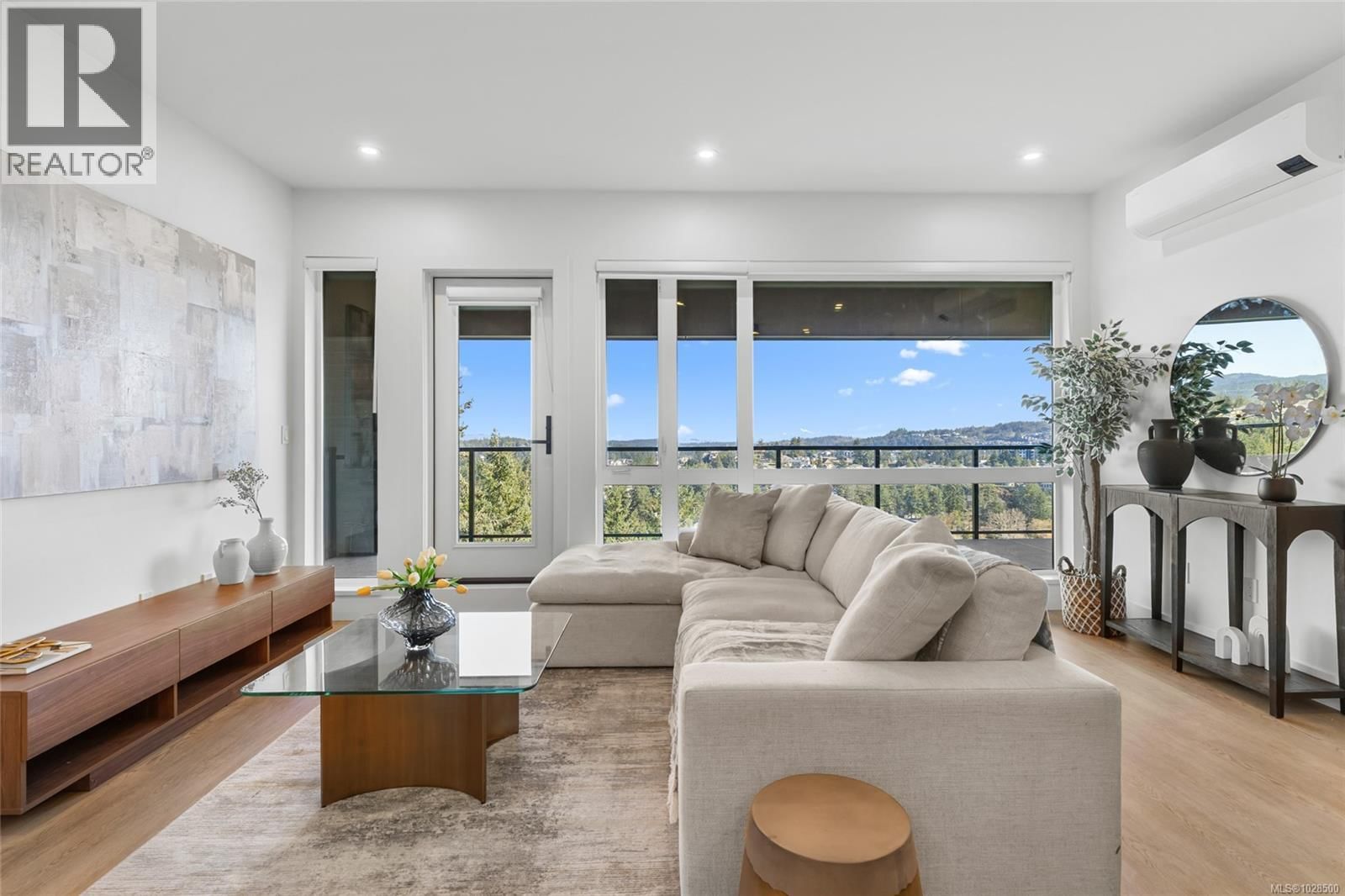 316 - 2341 BEAR MOUNTAIN PARKWAY Image 19