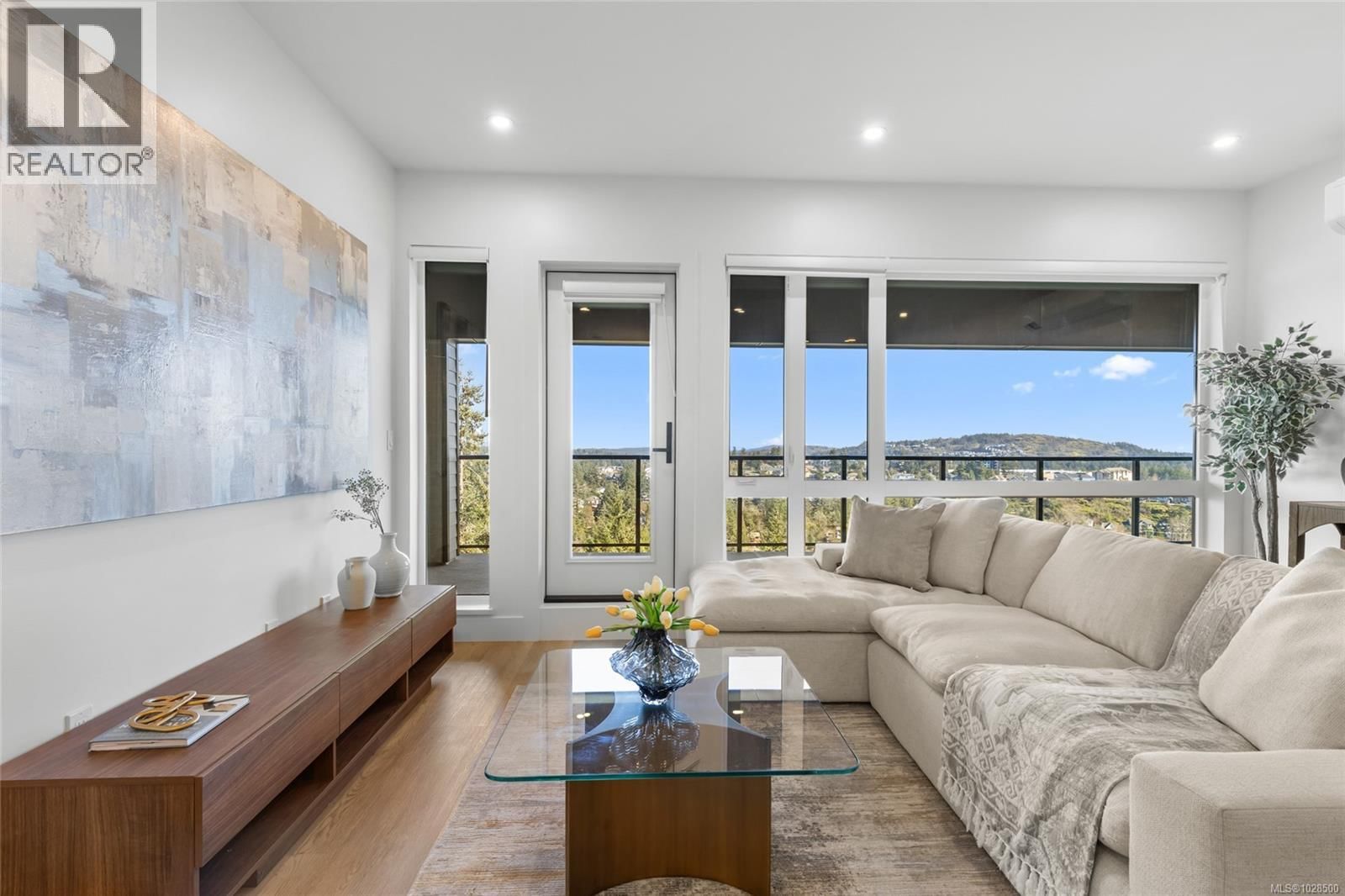 316 - 2341 BEAR MOUNTAIN PARKWAY Image 20