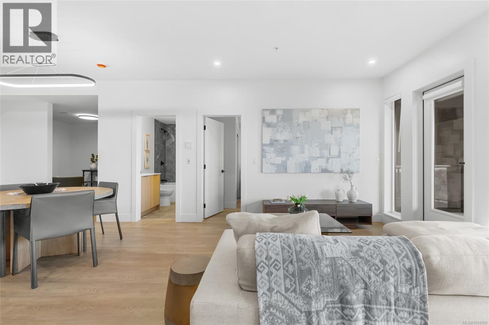 316 - 2341 BEAR MOUNTAIN PARKWAY Image 23