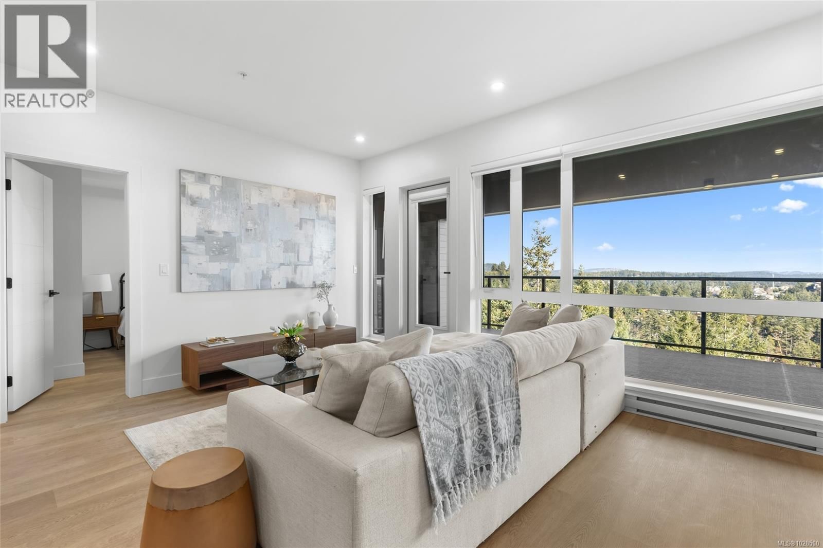 316 - 2341 BEAR MOUNTAIN PARKWAY Image 24