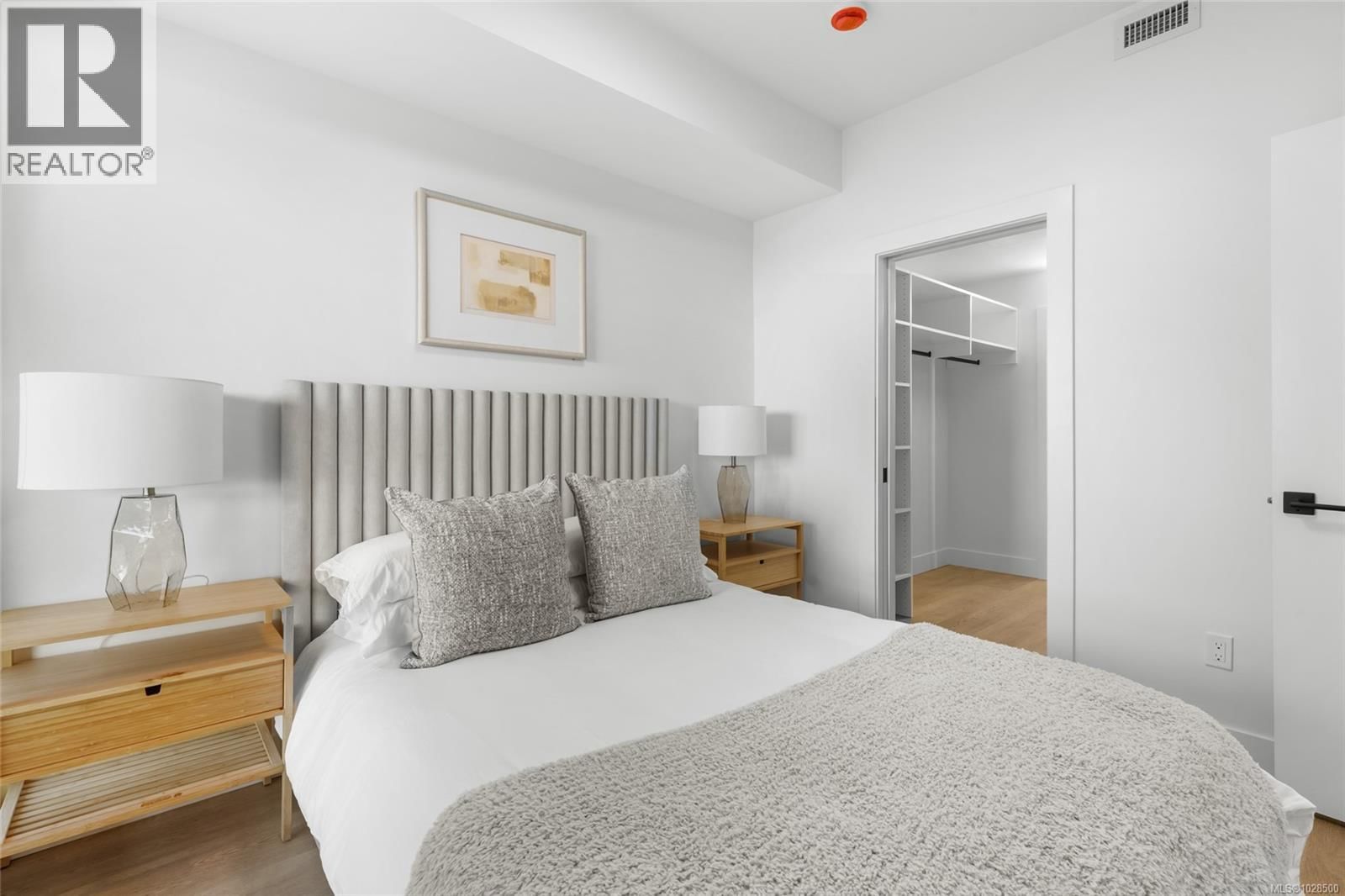 316 - 2341 BEAR MOUNTAIN PARKWAY Image 26