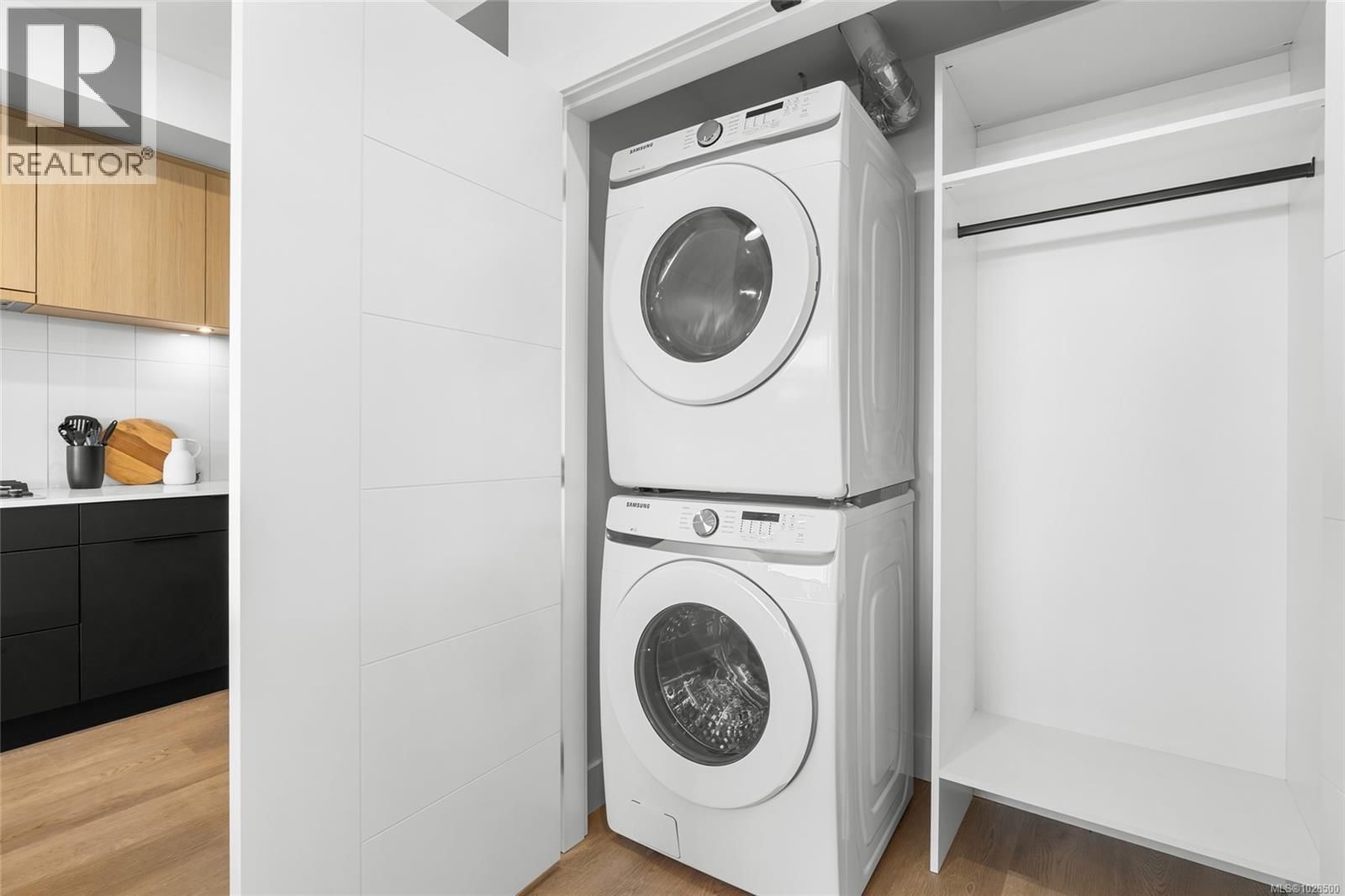 316 - 2341 BEAR MOUNTAIN PARKWAY Image 33