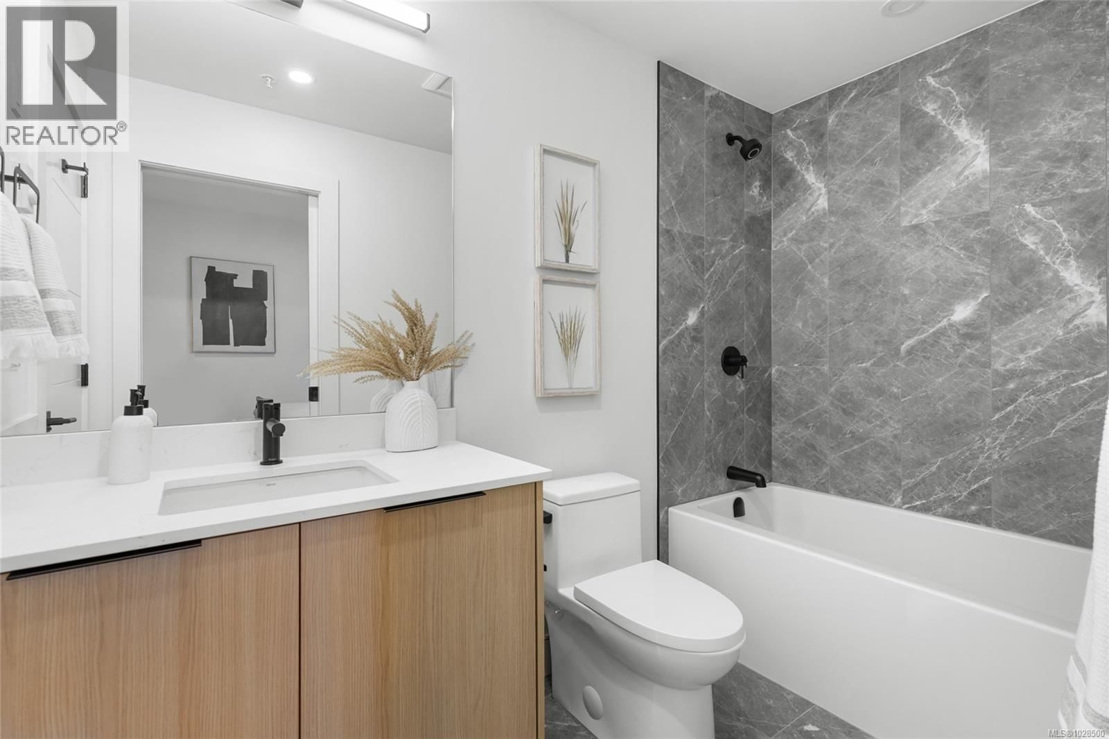 316 - 2341 BEAR MOUNTAIN PARKWAY Image 34