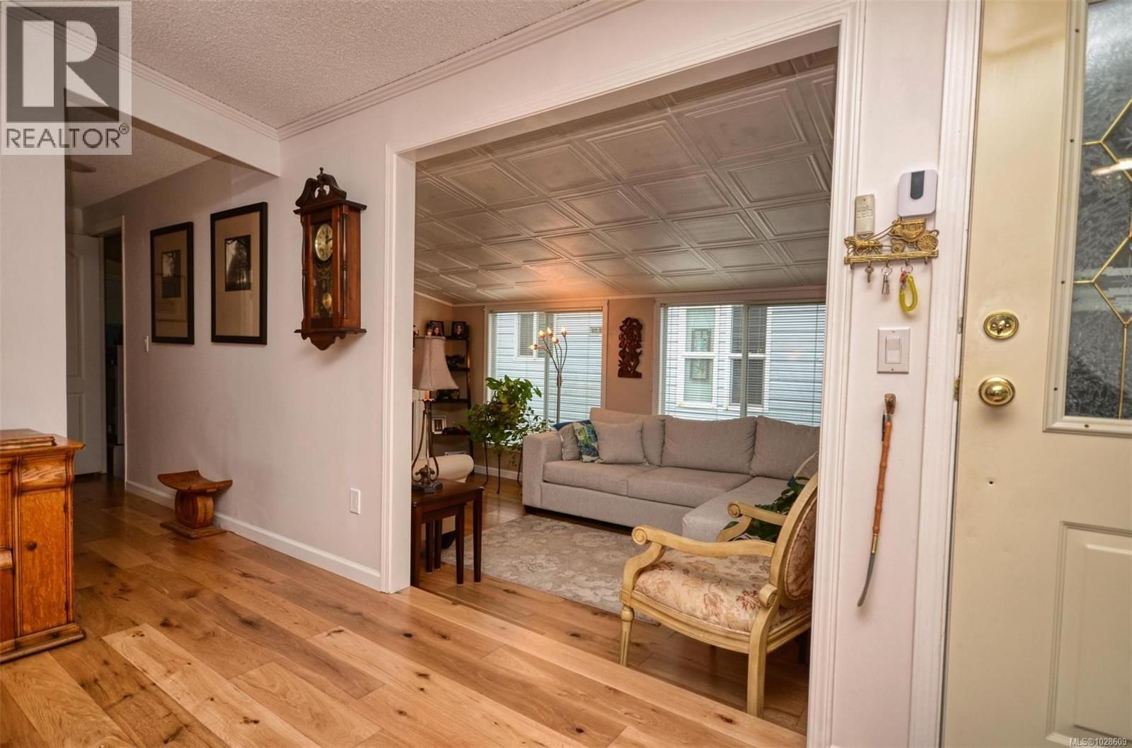 85 7583 Central Saanich Road property photo