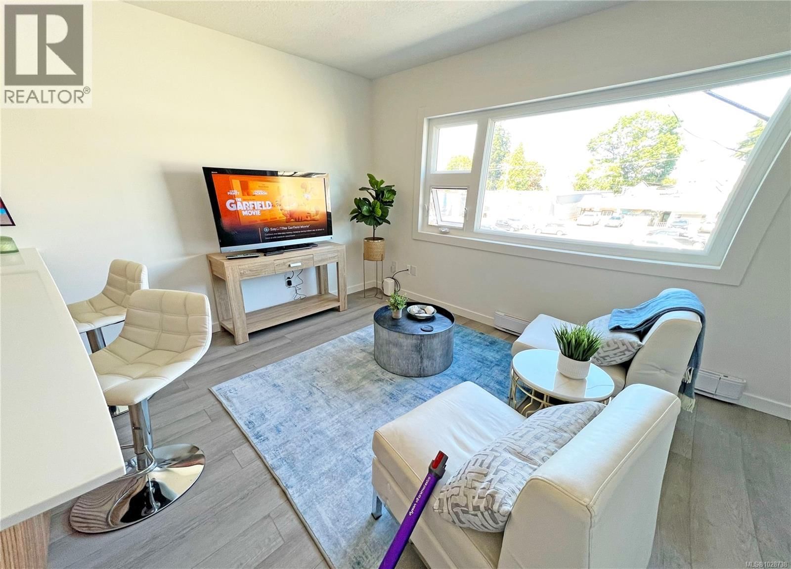 9736 Chemainus Road property photo