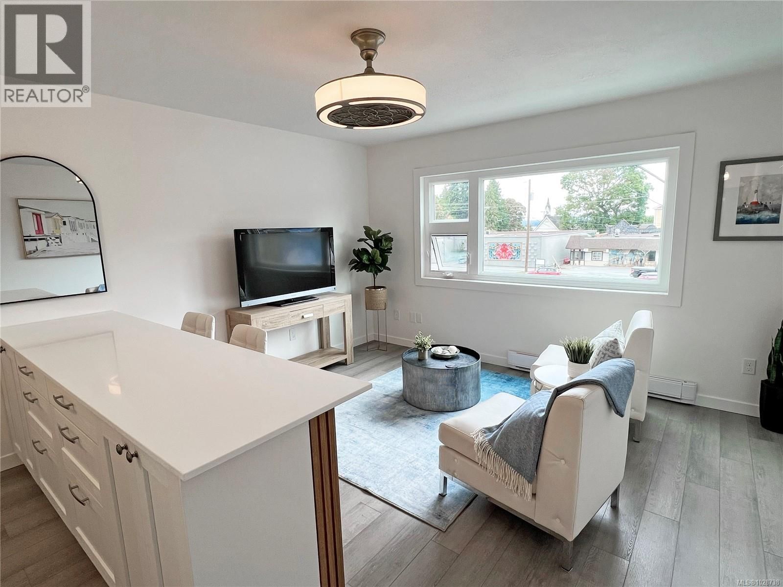 9736 Chemainus Road property photo