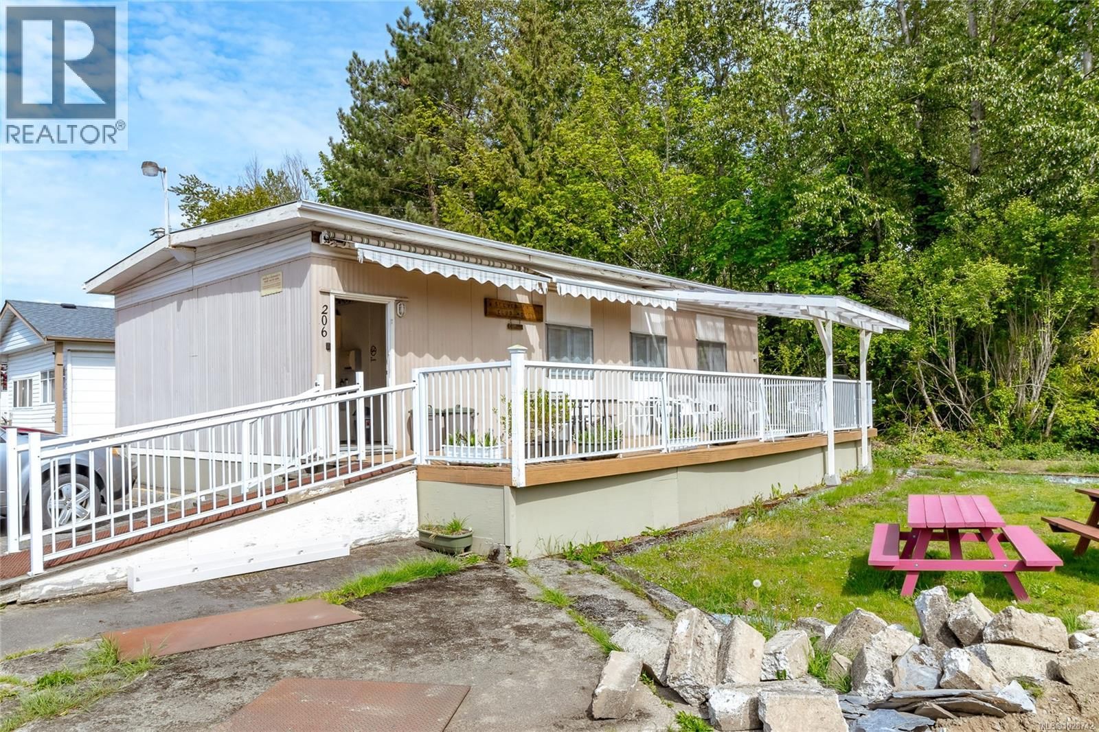 320 - 2885 BOYS ROAD Image 27