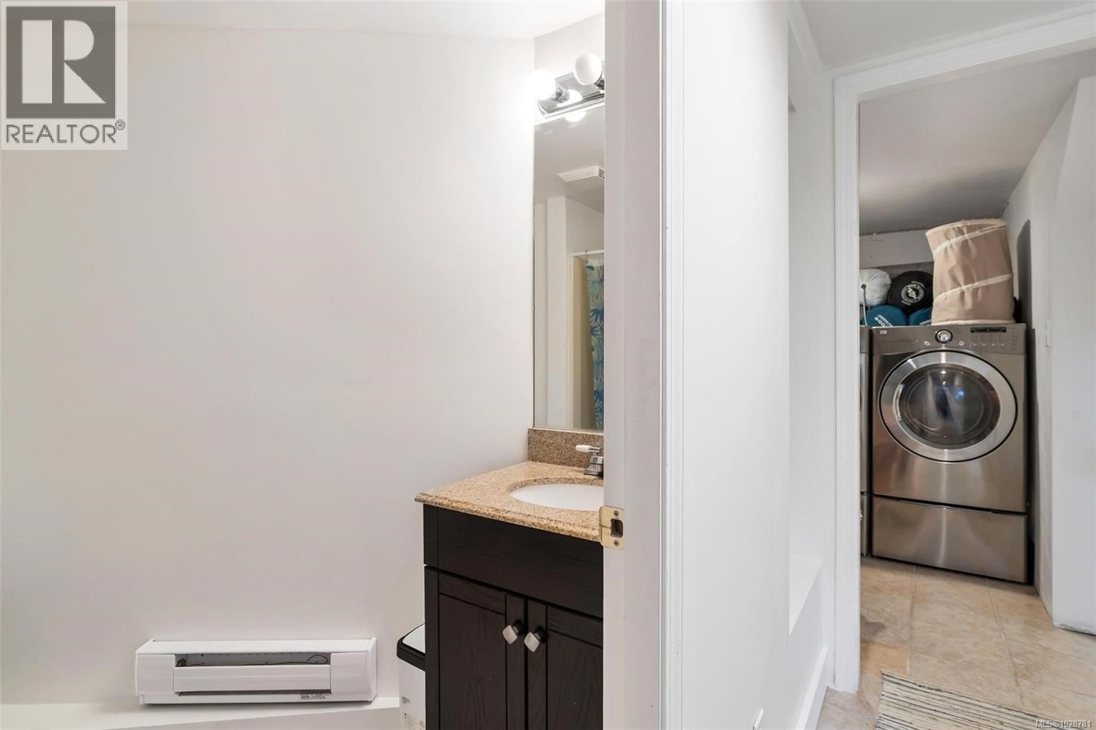 483 CONSTANCE AVENUE Image 28