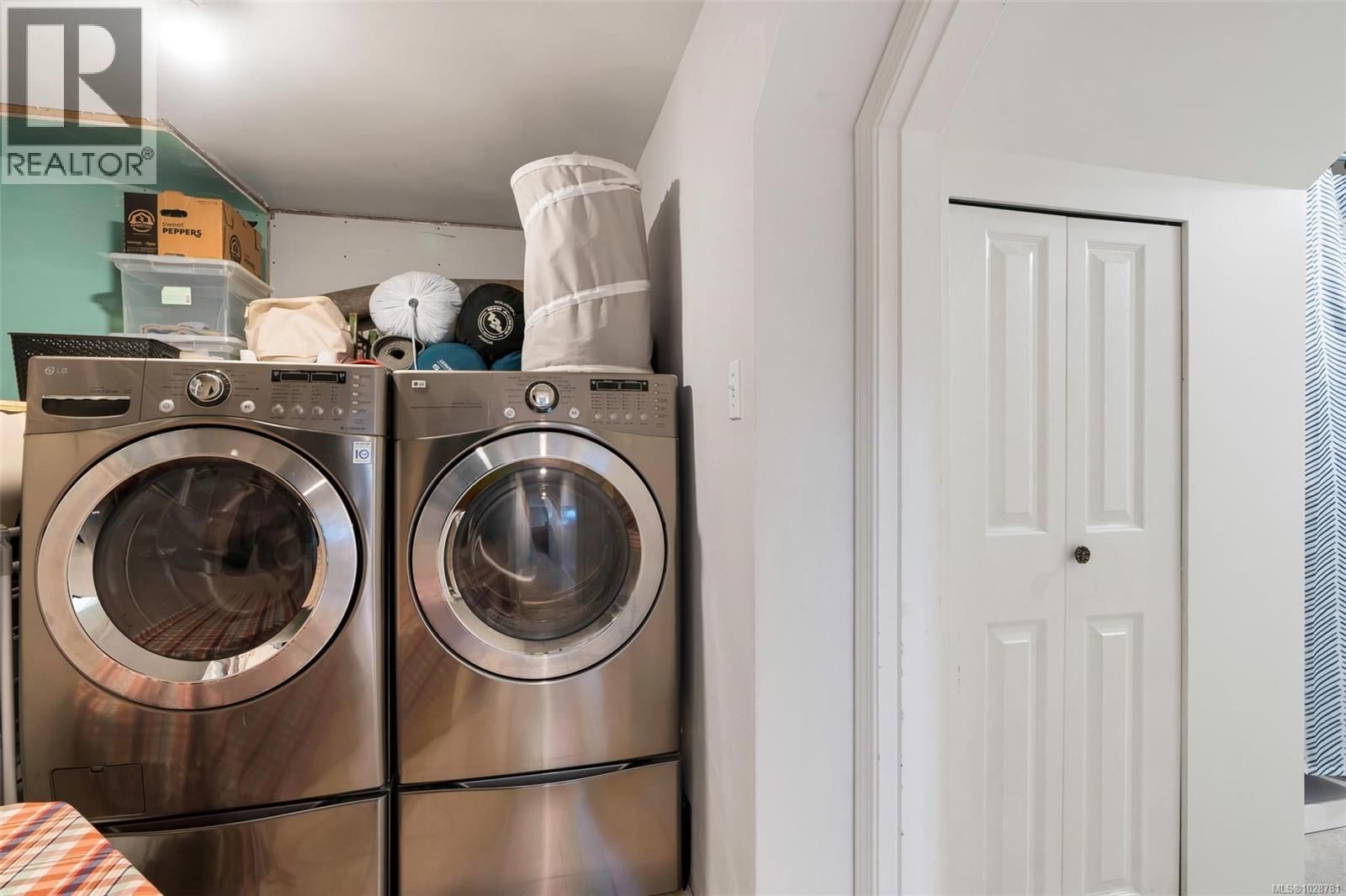 483 CONSTANCE AVENUE Image 29