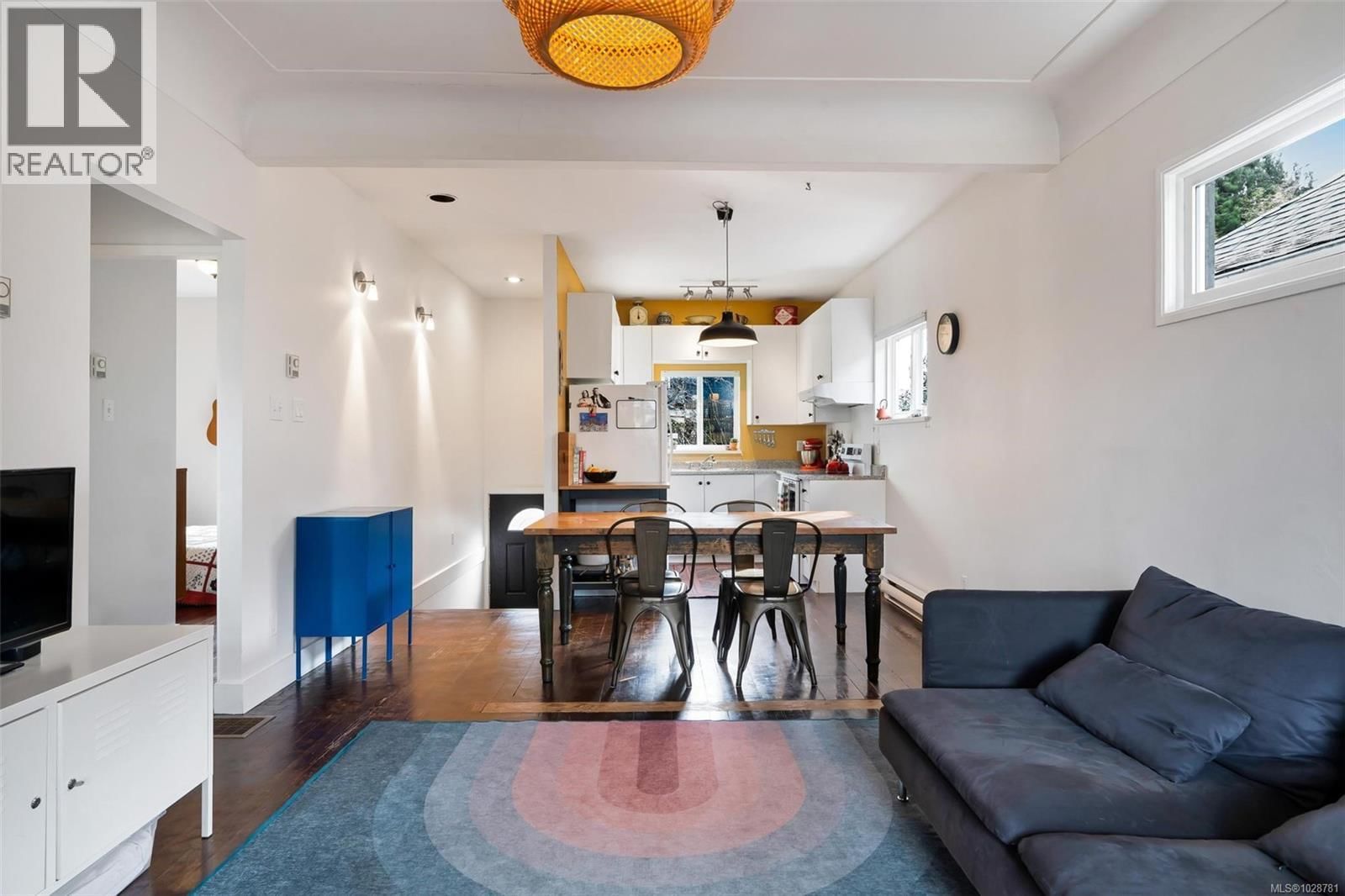 483 CONSTANCE AVENUE Image 7