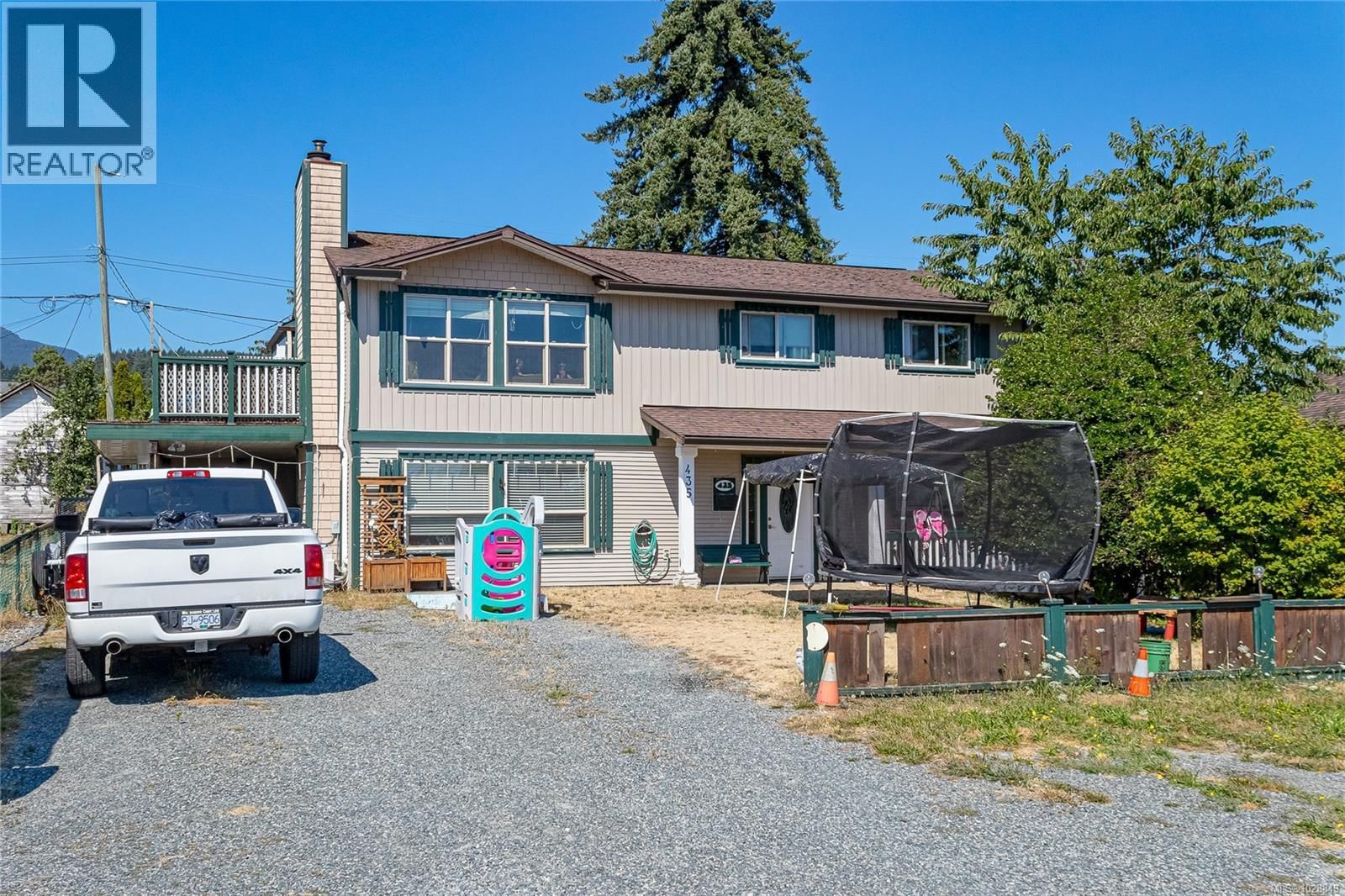 435 Watfield Avenue property photo